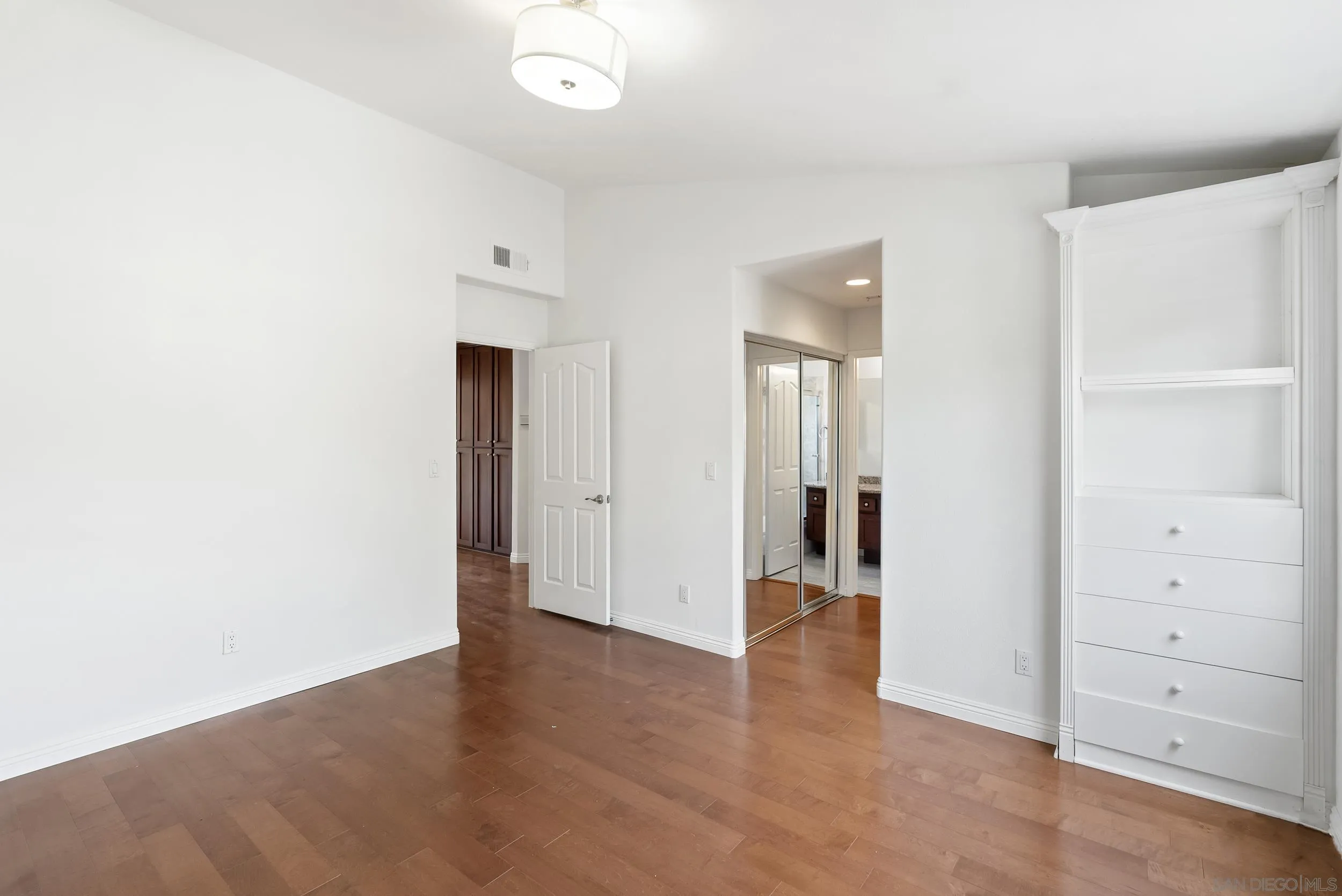 5123 Renaissance Ave Unit C