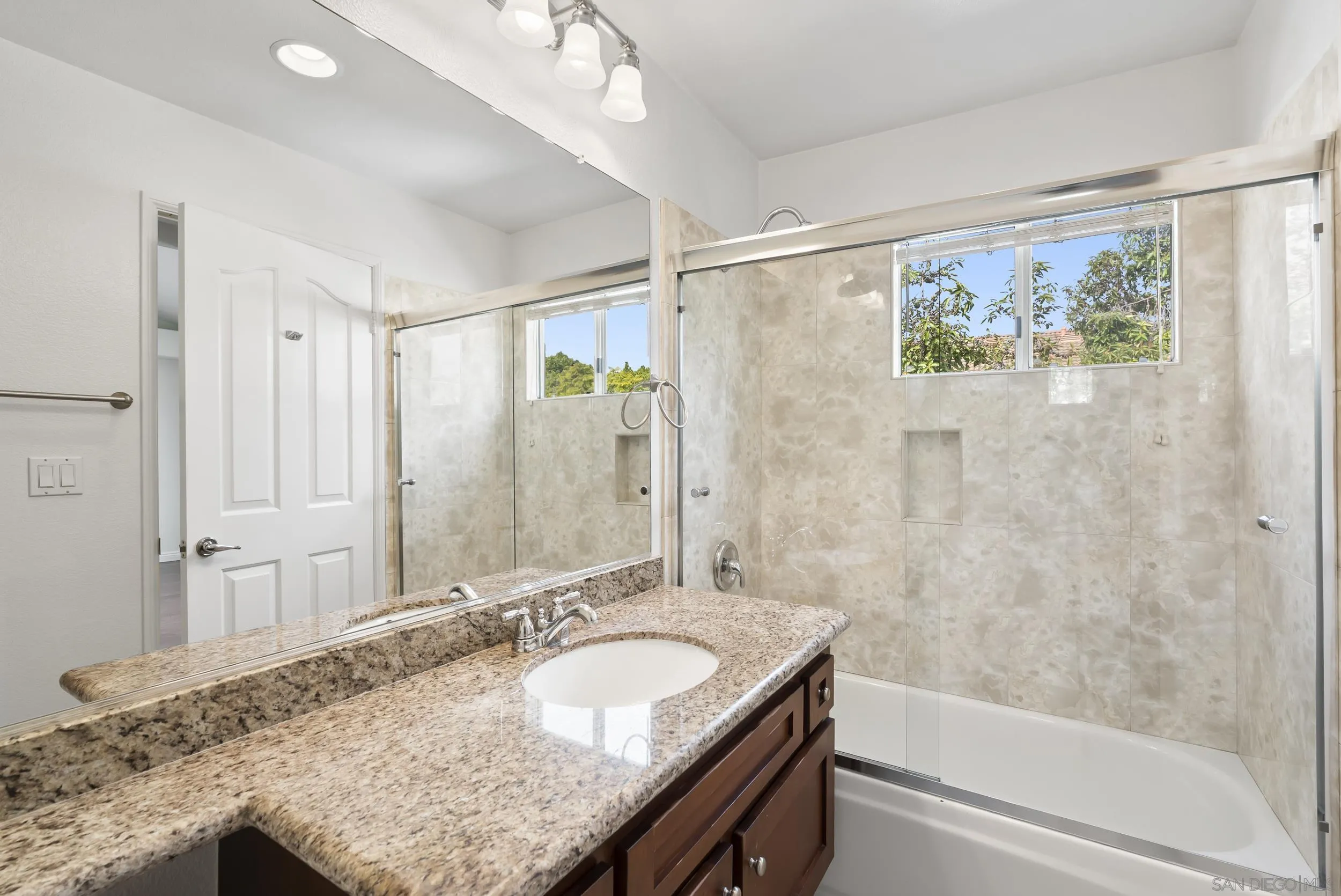 5123 Renaissance Ave Unit C