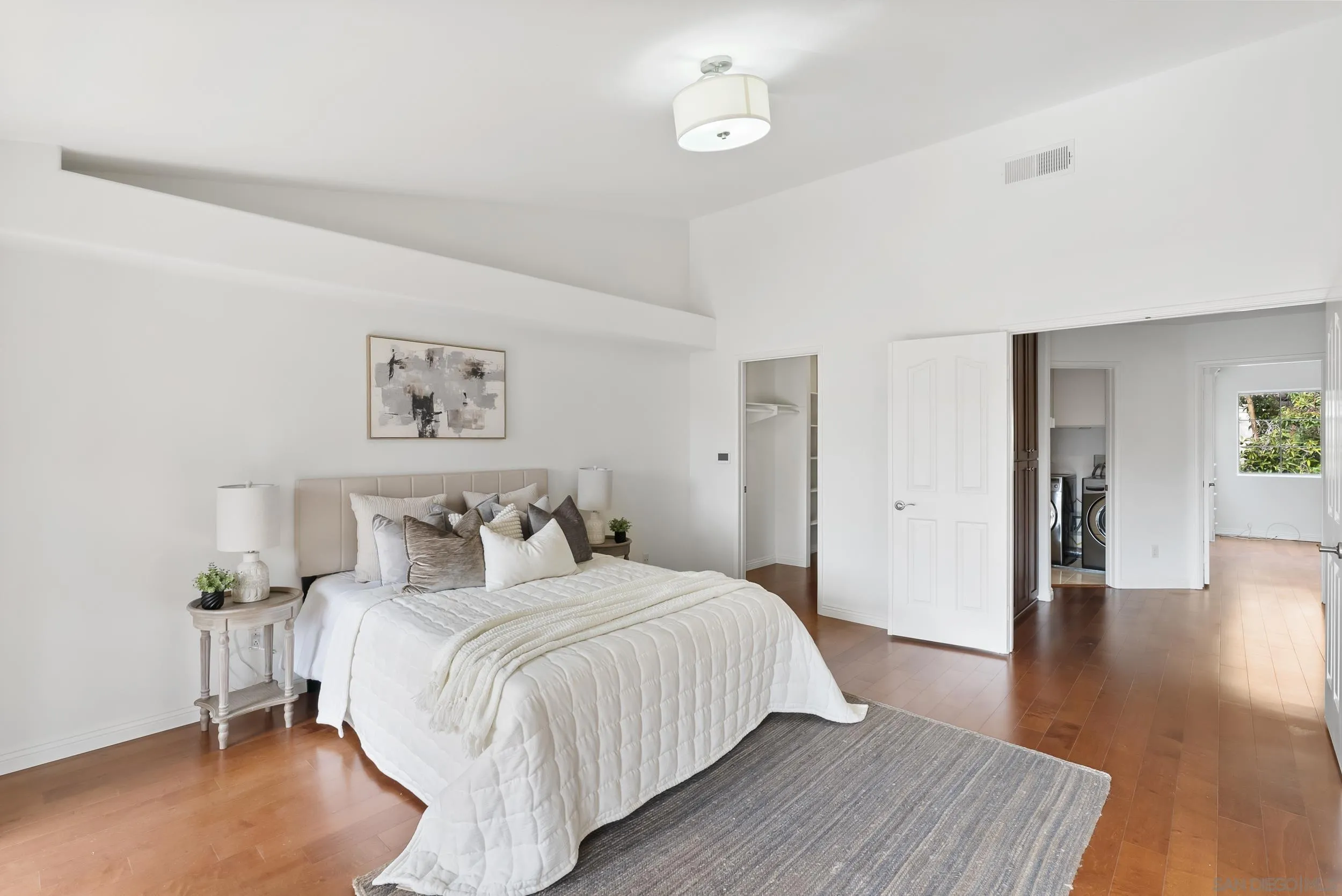 5123 Renaissance Ave Unit C