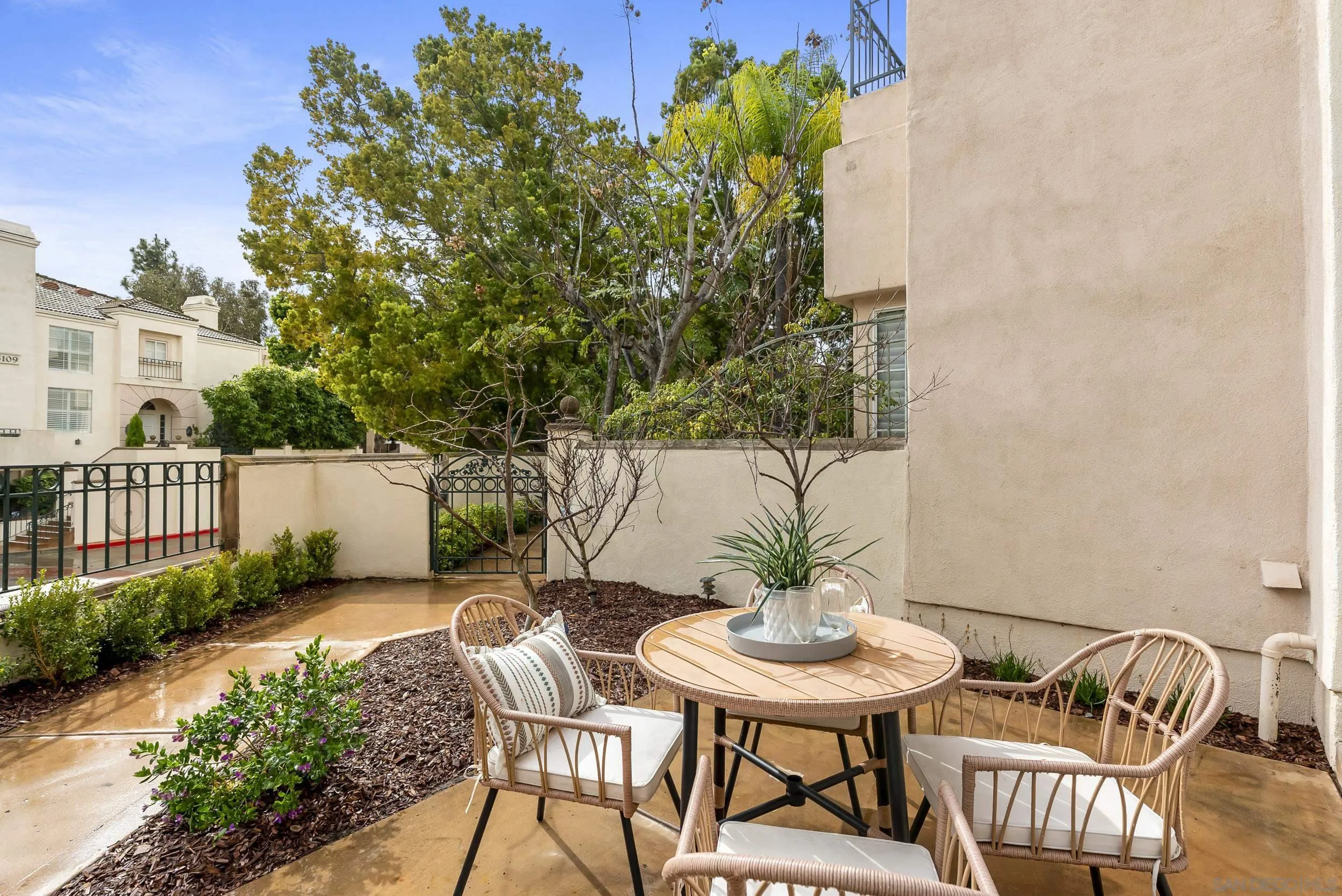 5123 Renaissance Ave Unit C