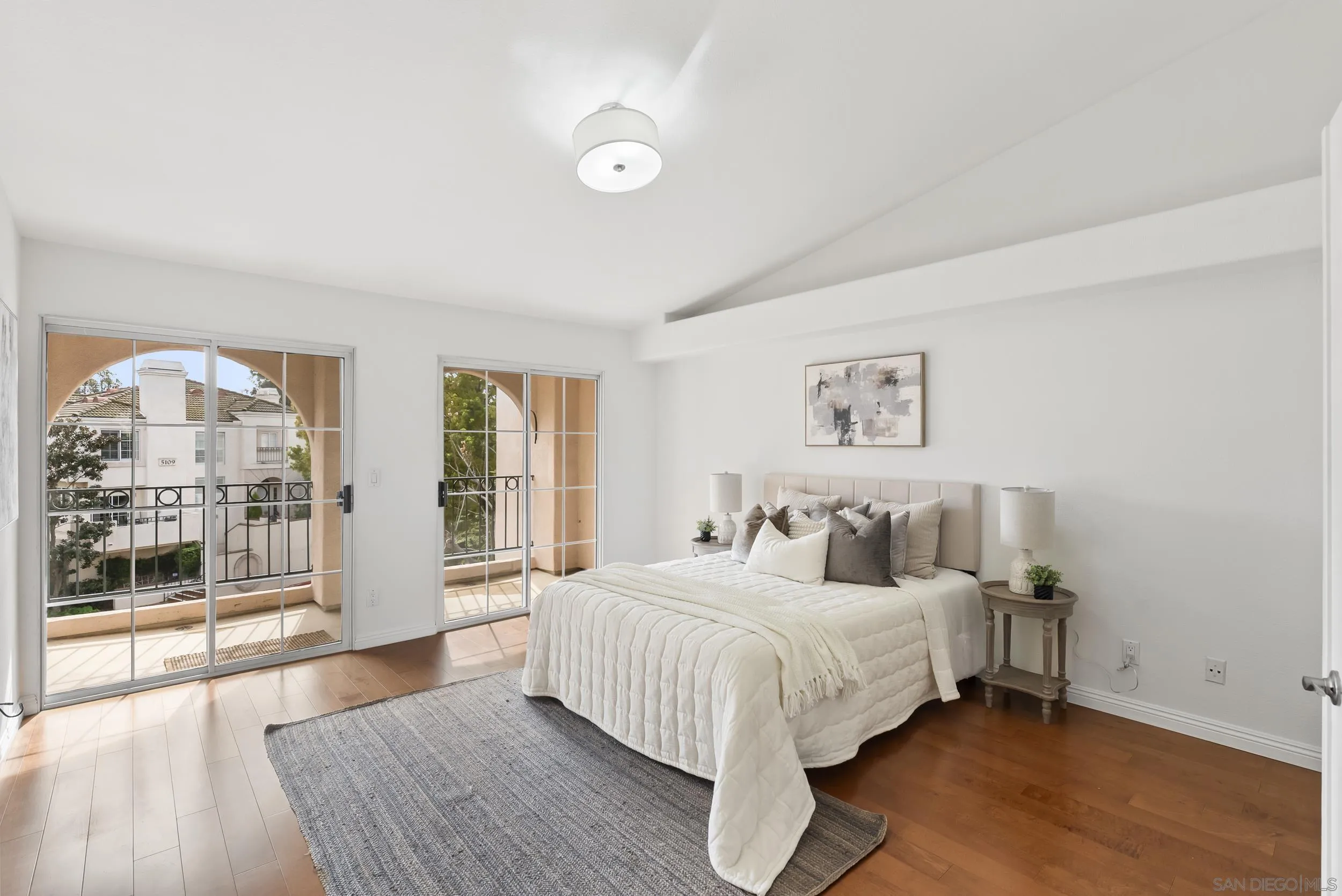 5123 Renaissance Ave Unit C