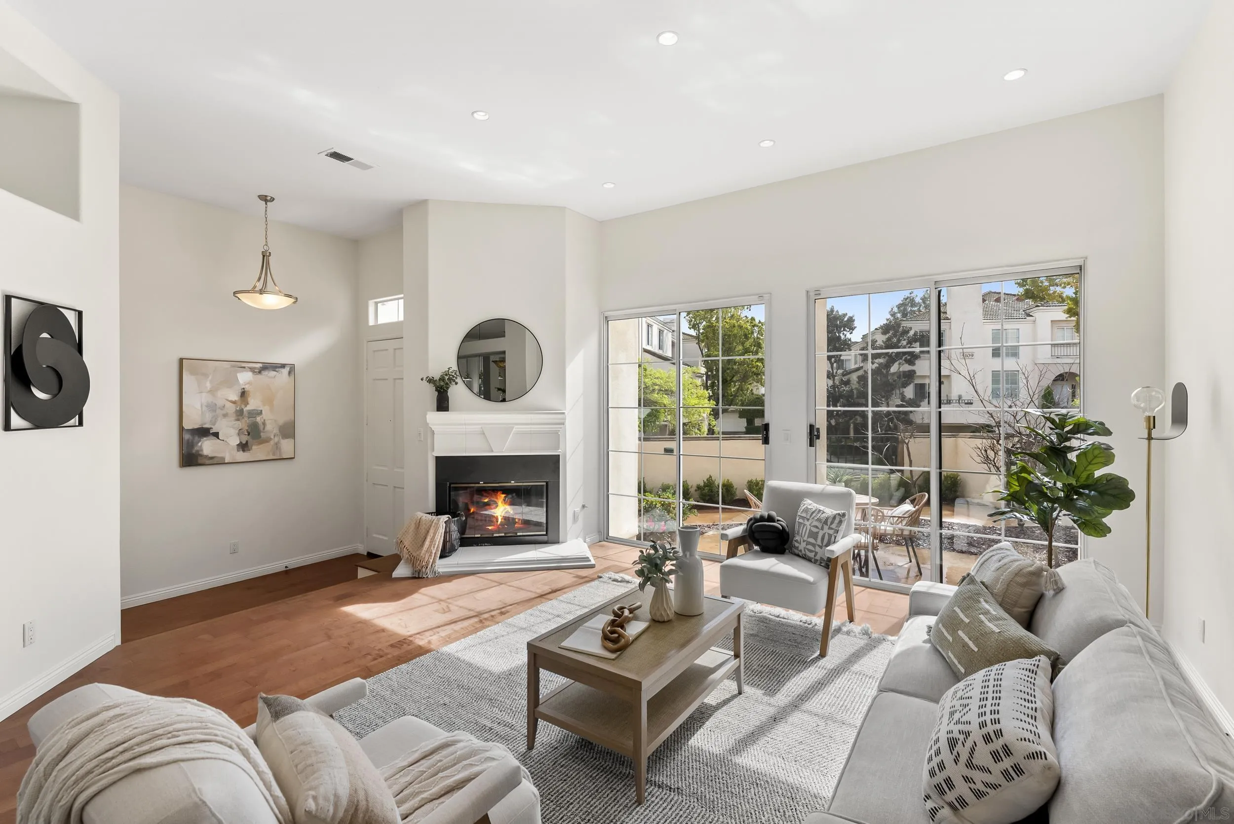 5123 Renaissance Ave Unit C