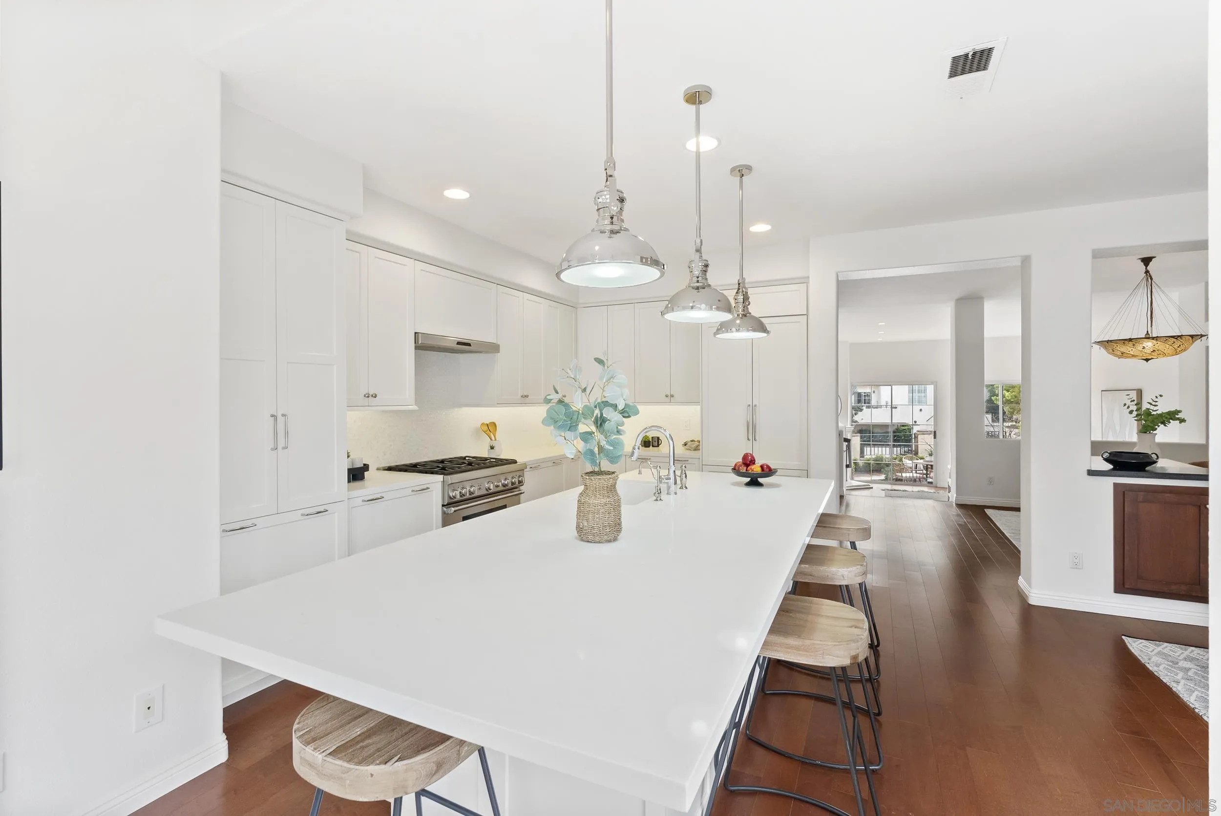 5123 Renaissance Ave Unit C