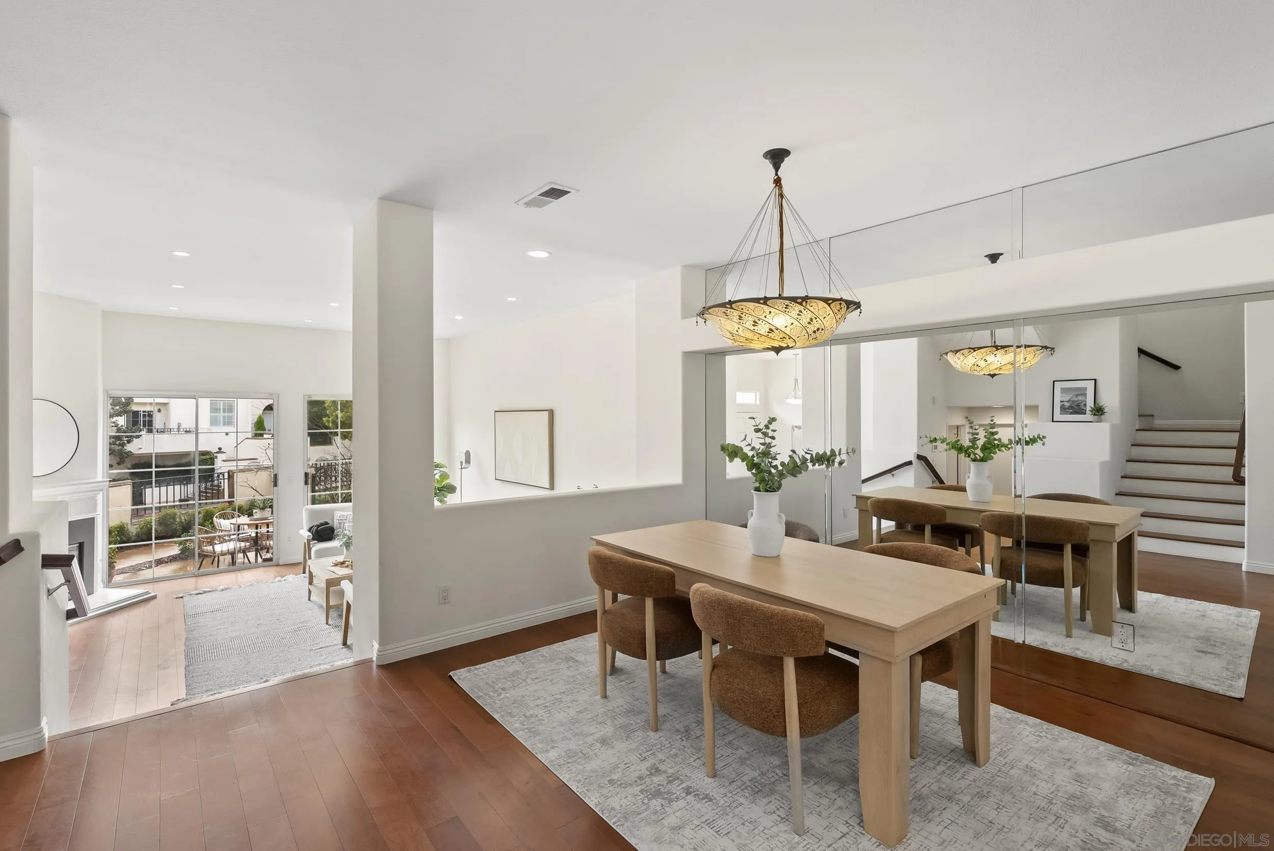 5123 Renaissance Ave Unit C
