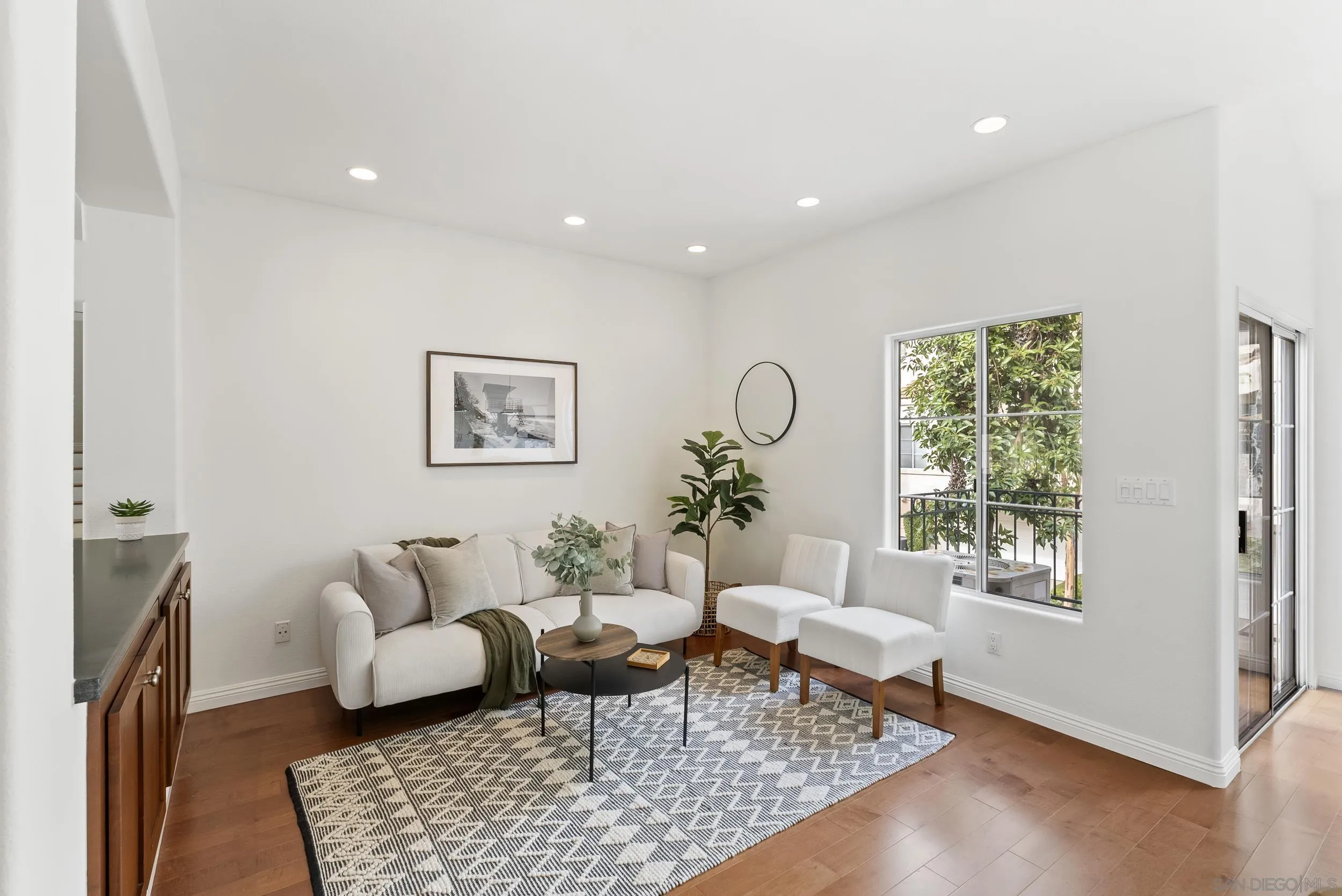 5123 Renaissance Ave Unit C