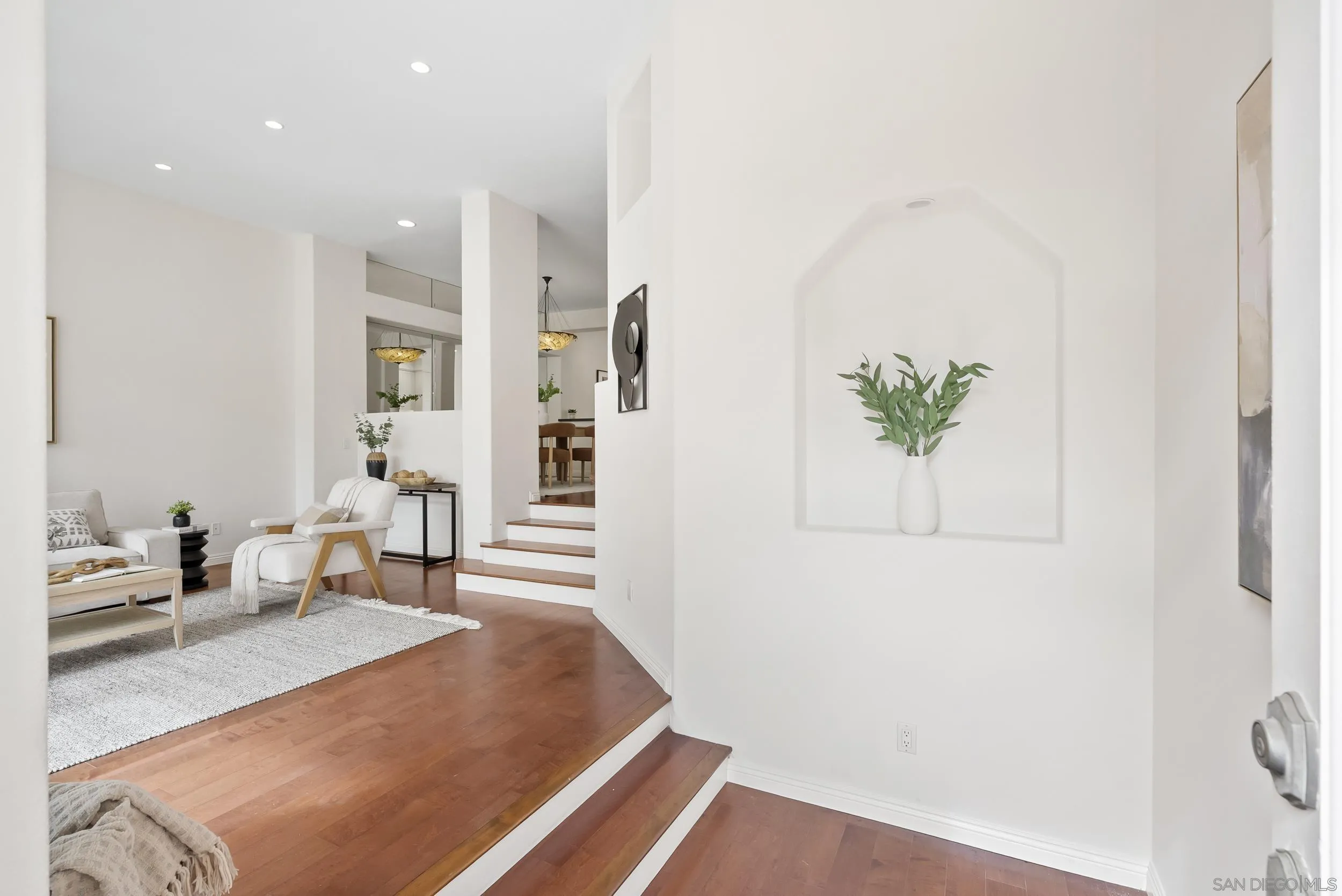 5123 Renaissance Ave Unit C
