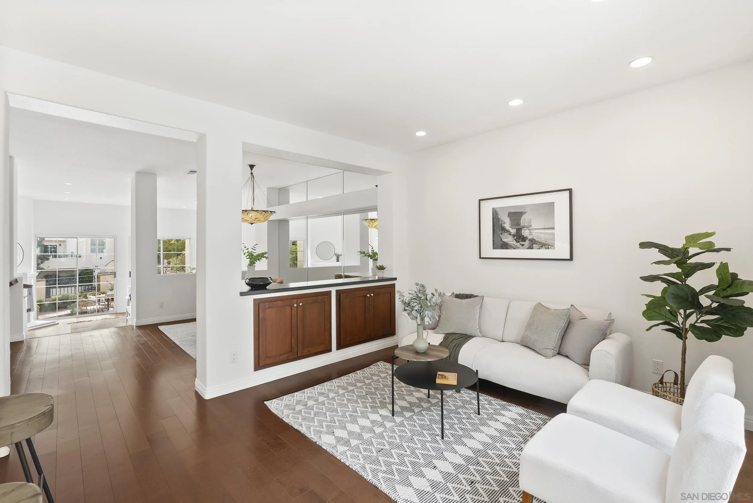 5123 Renaissance Ave Unit C