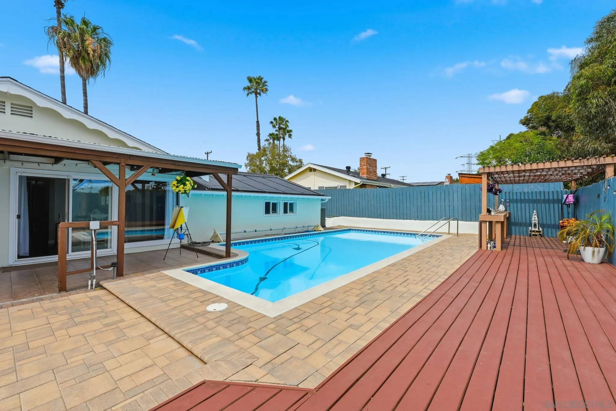 3883 Mount Everest Blvd.
