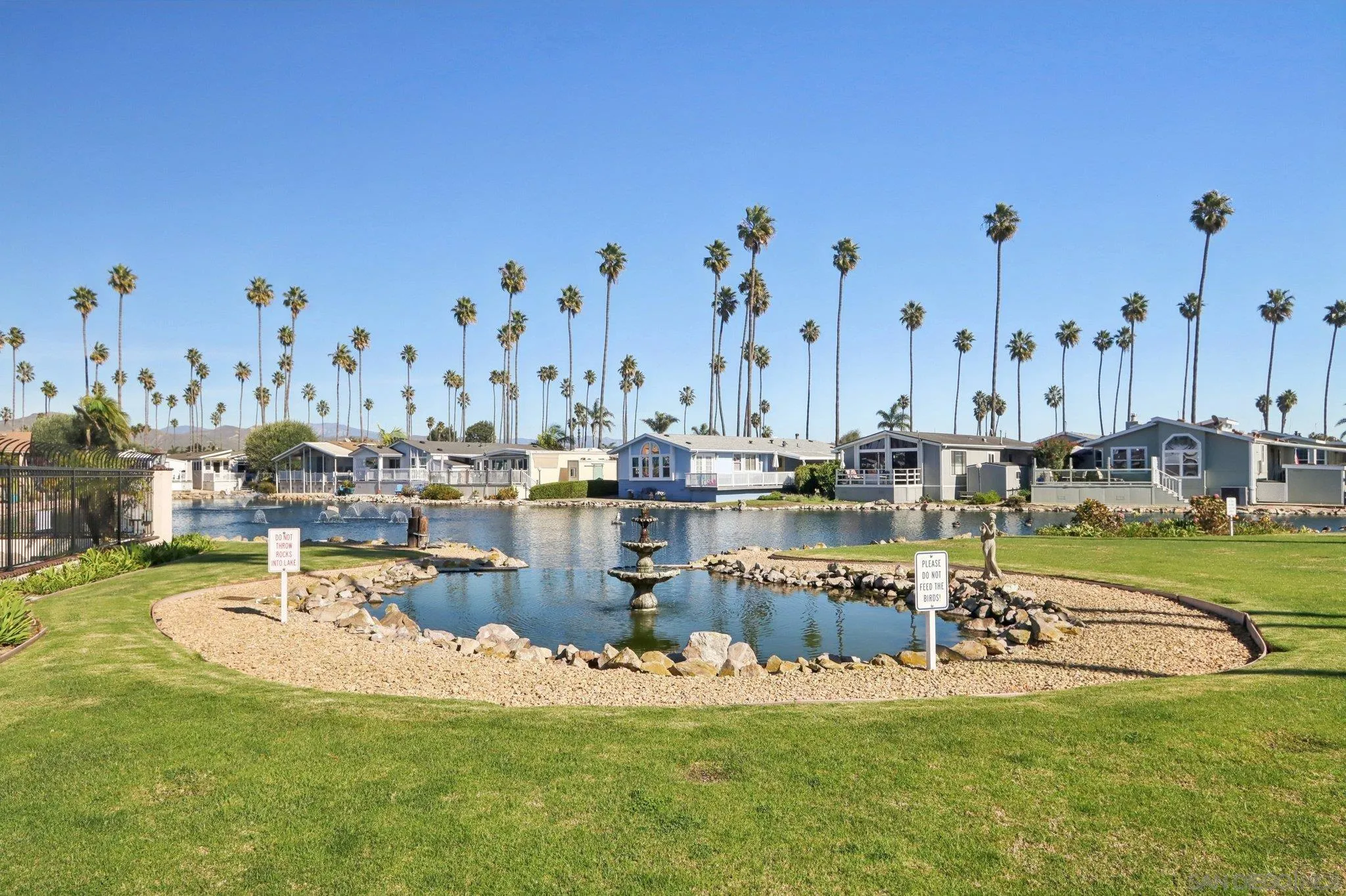 1215 Anchors Way Drive Unit 135