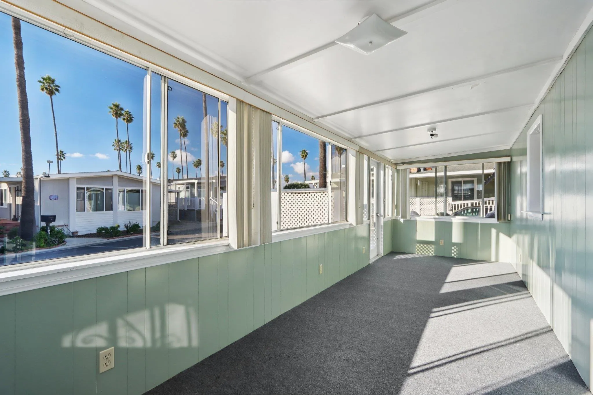1215 Anchors Way Drive Unit 135