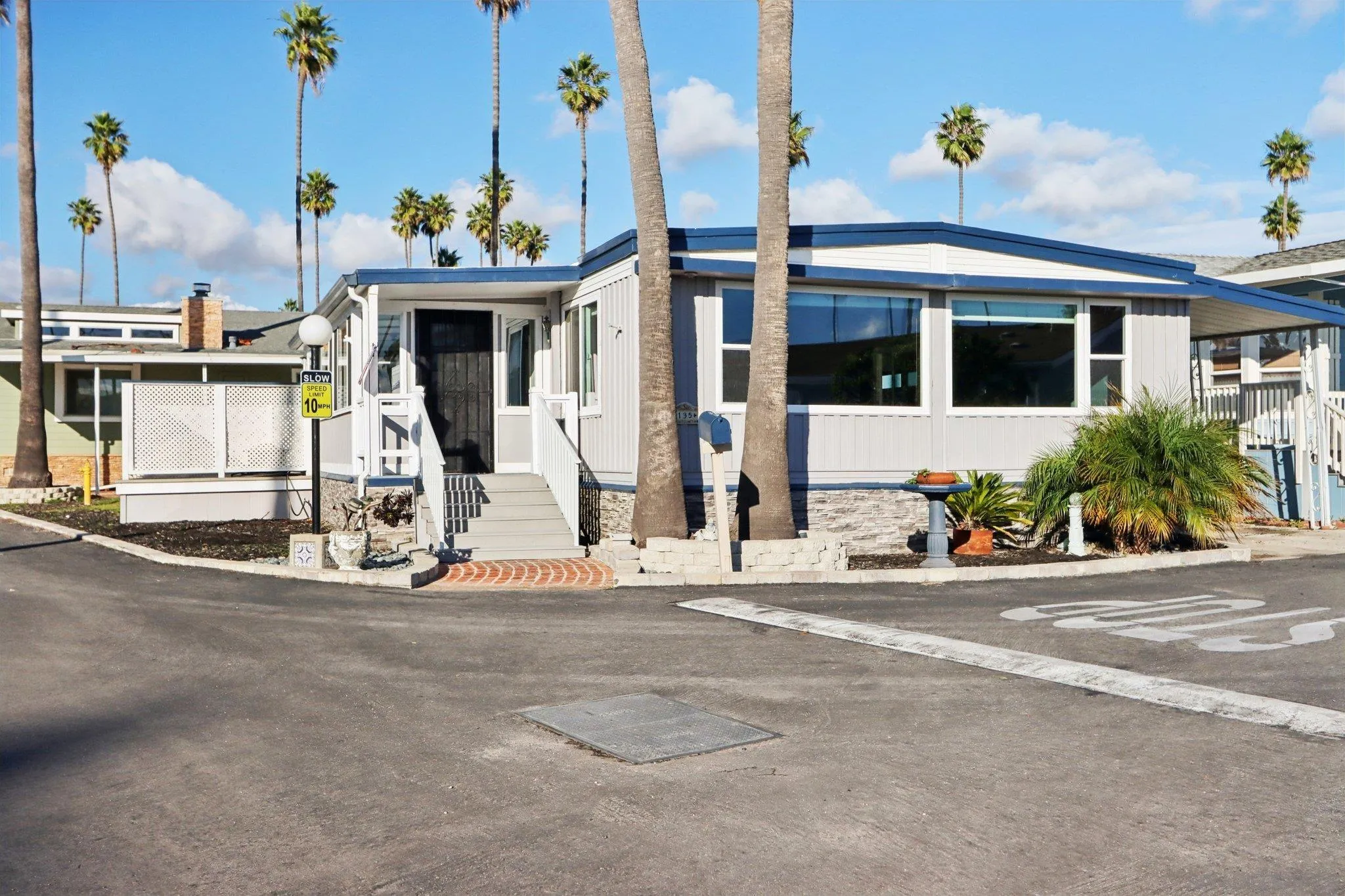 1215 Anchors Way Drive Unit 135