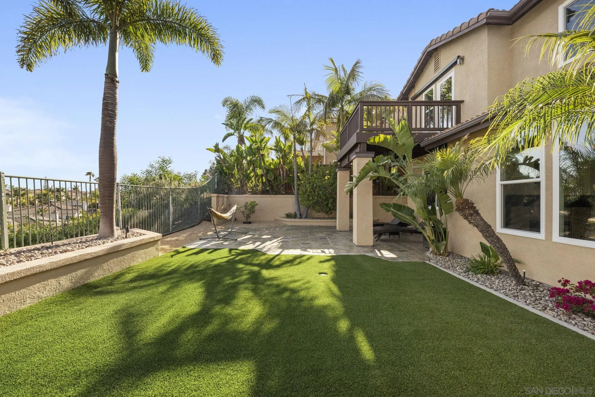 2161 Rocky Point