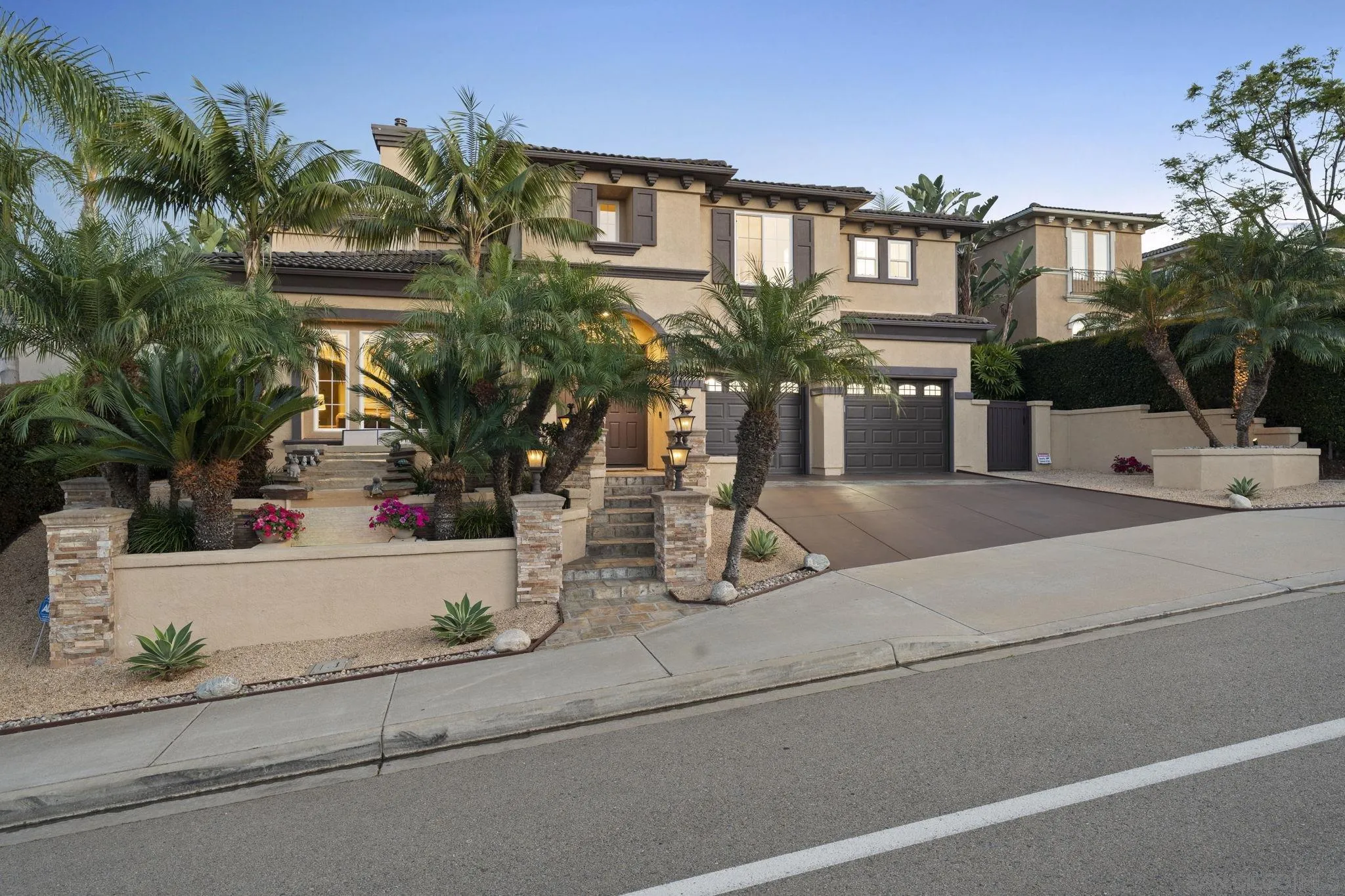 2161 Rocky Point