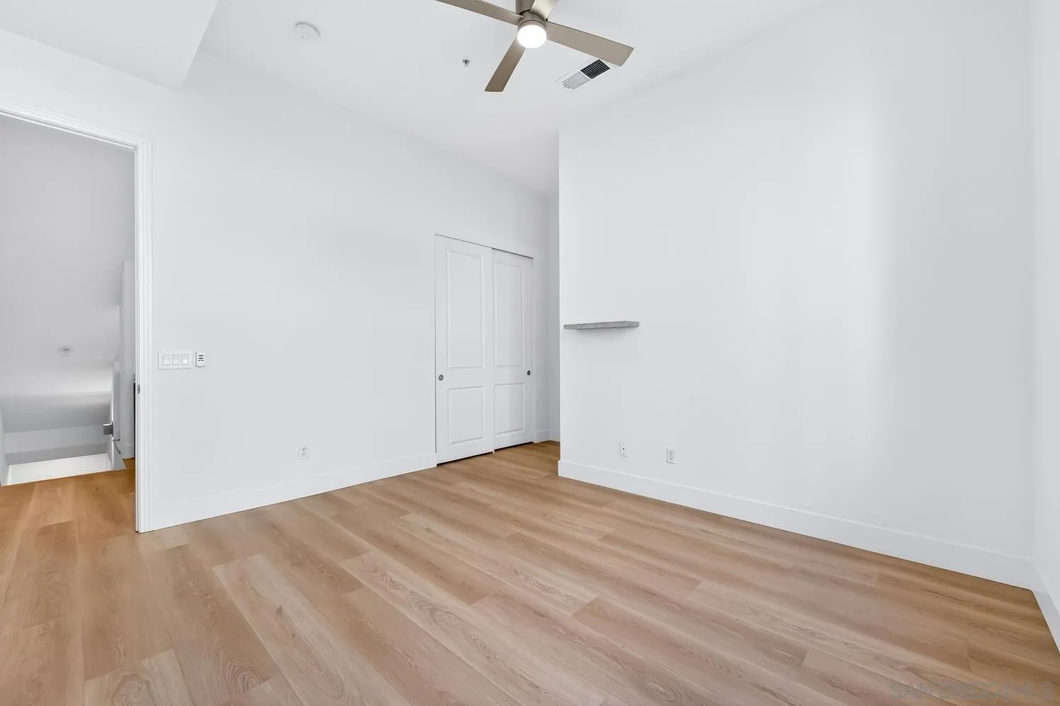 465 S Cleveland St Unit 103