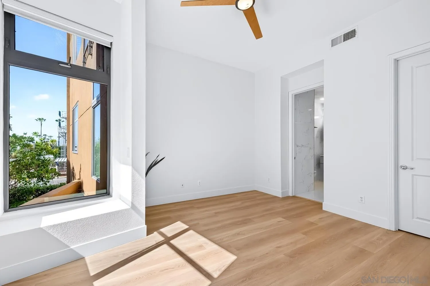 465 S Cleveland St Unit 103