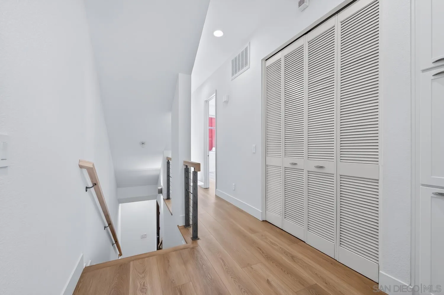 465 S Cleveland St Unit 103