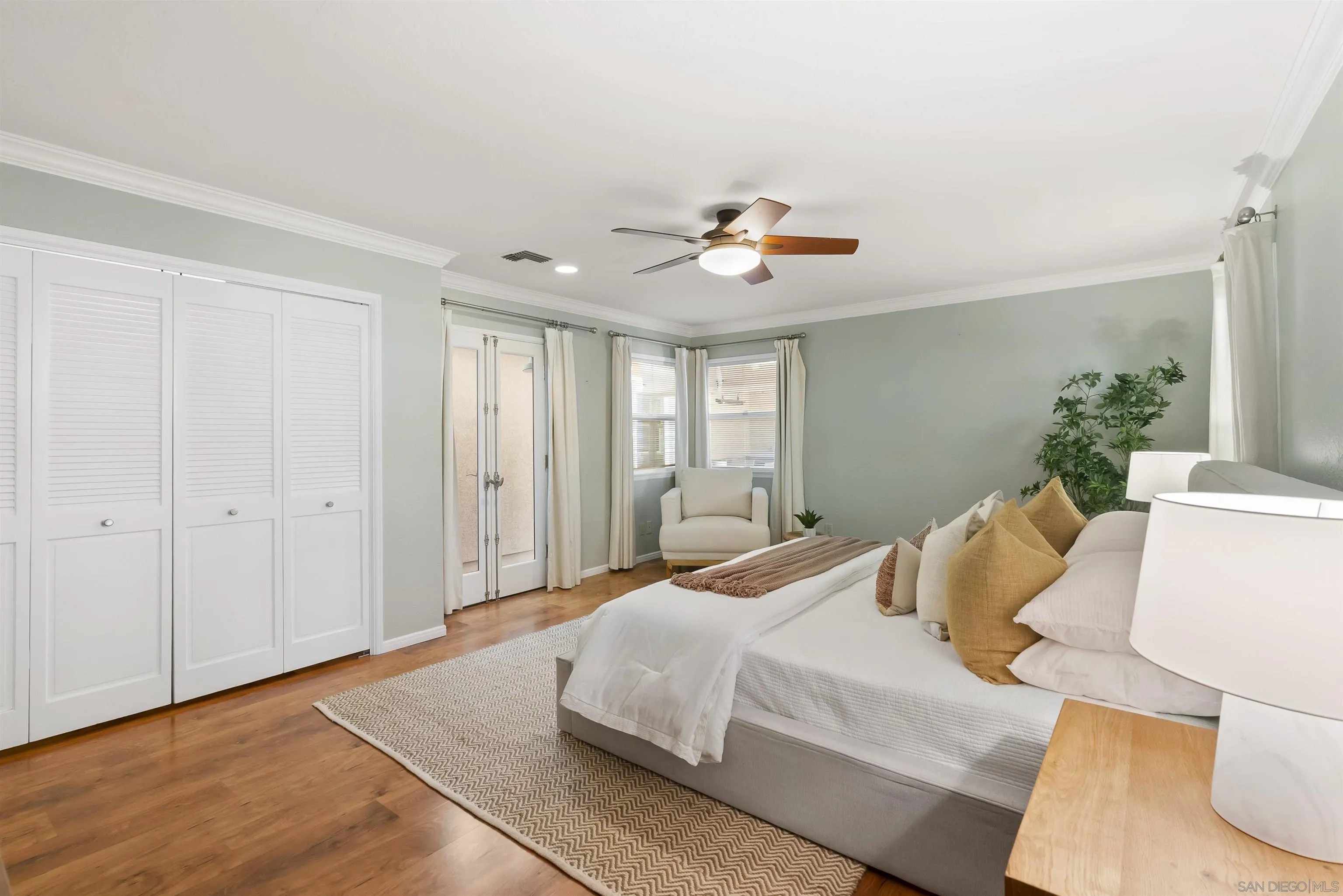 1244 Wilbur Ave