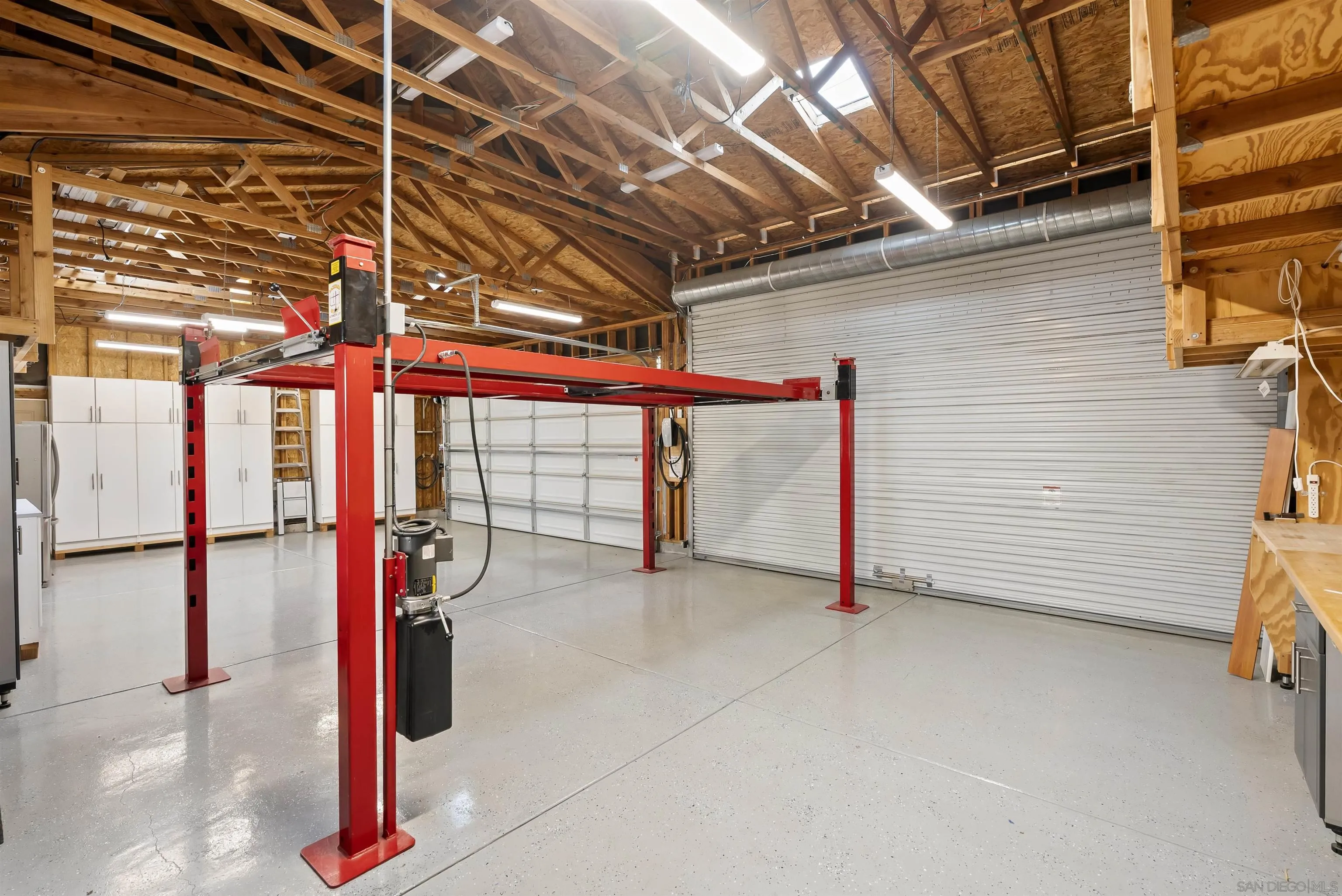 1244 Wilbur Ave