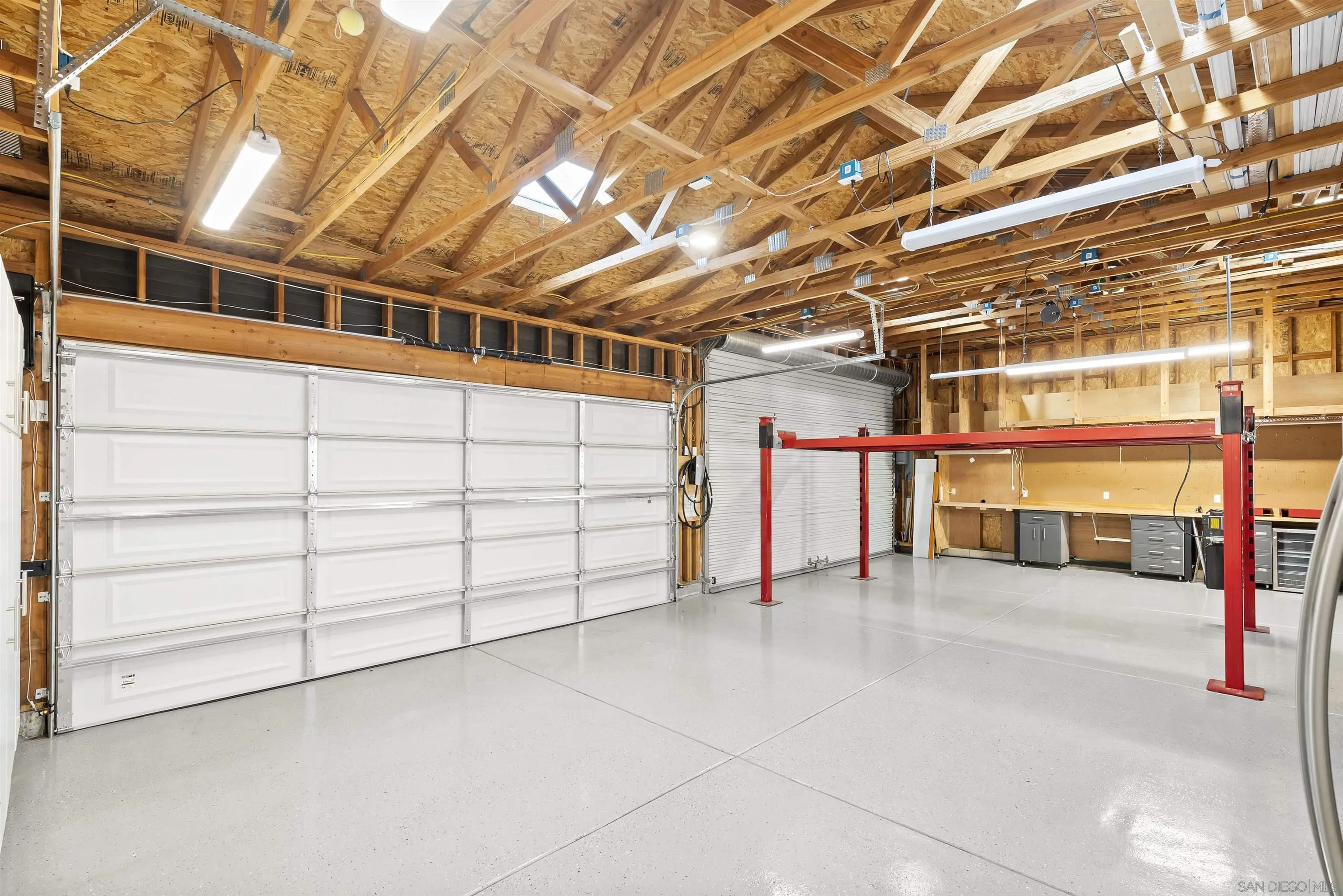 1244 Wilbur Ave