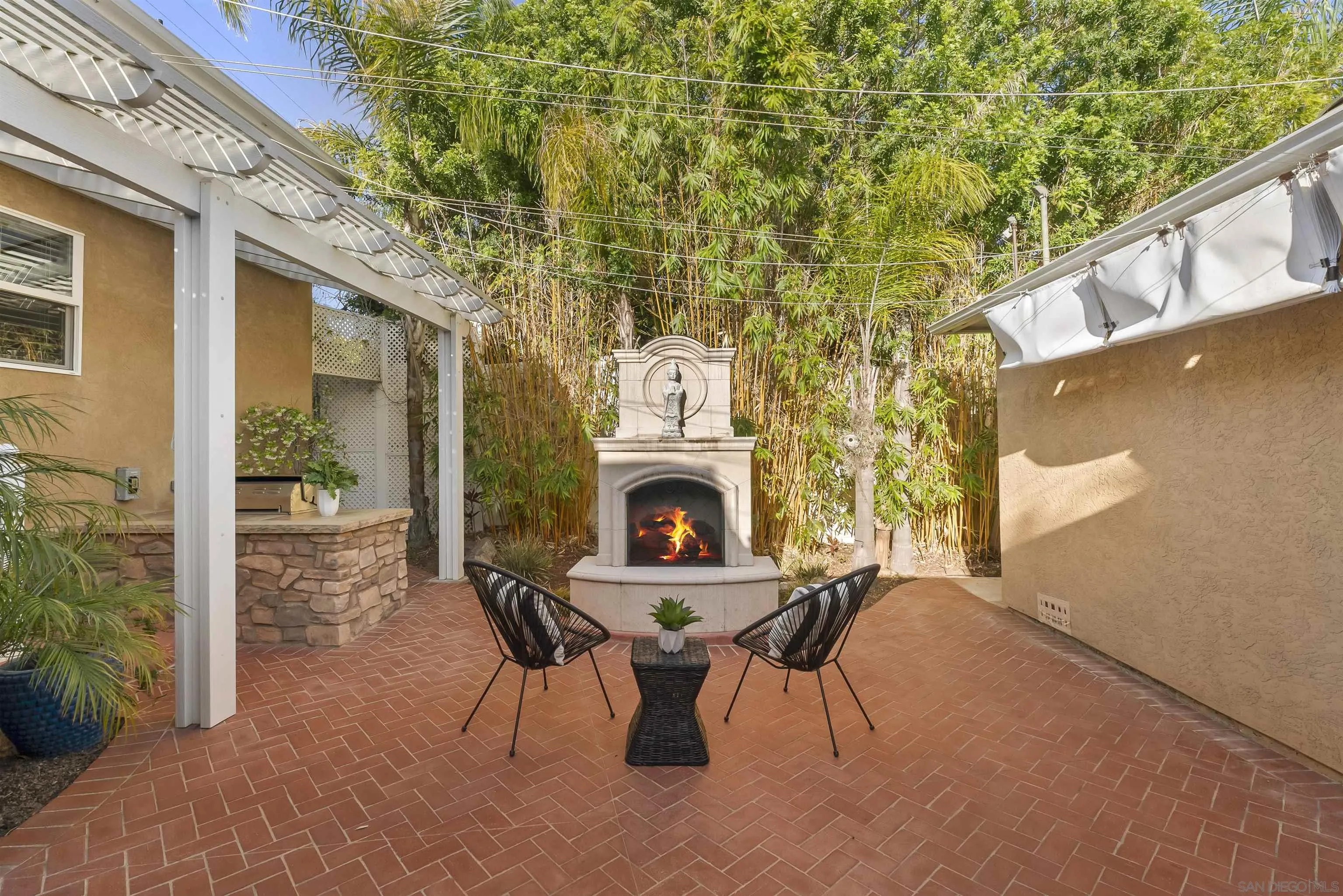 1244 Wilbur Ave