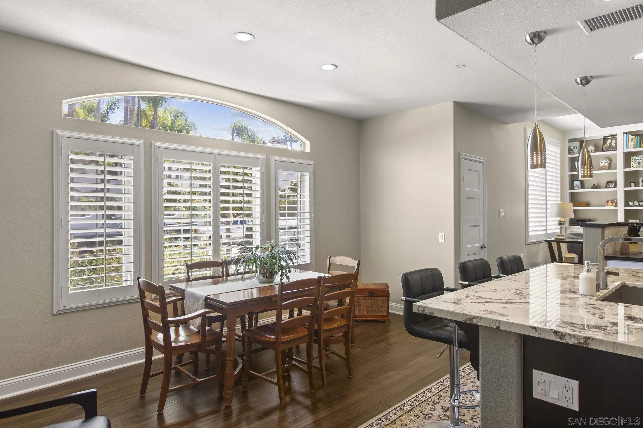 1056 Pearl Unit 24
