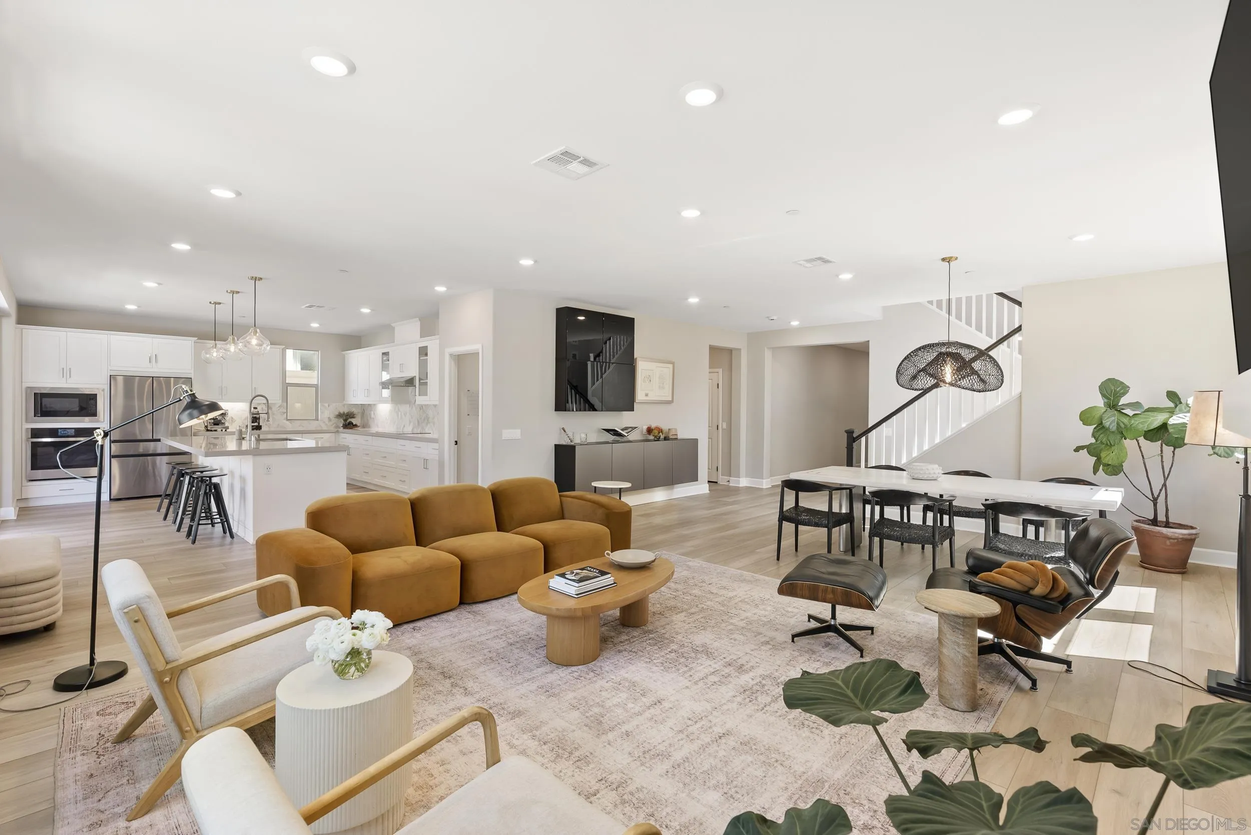 944 Lindbergh