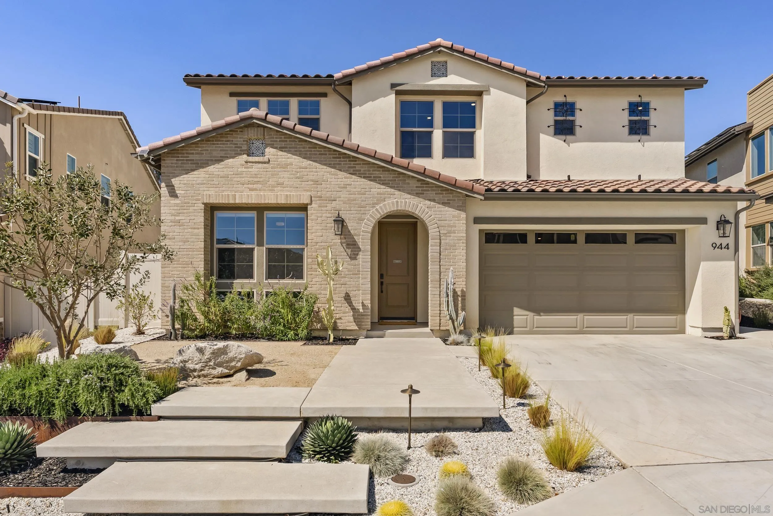 944 Lindbergh