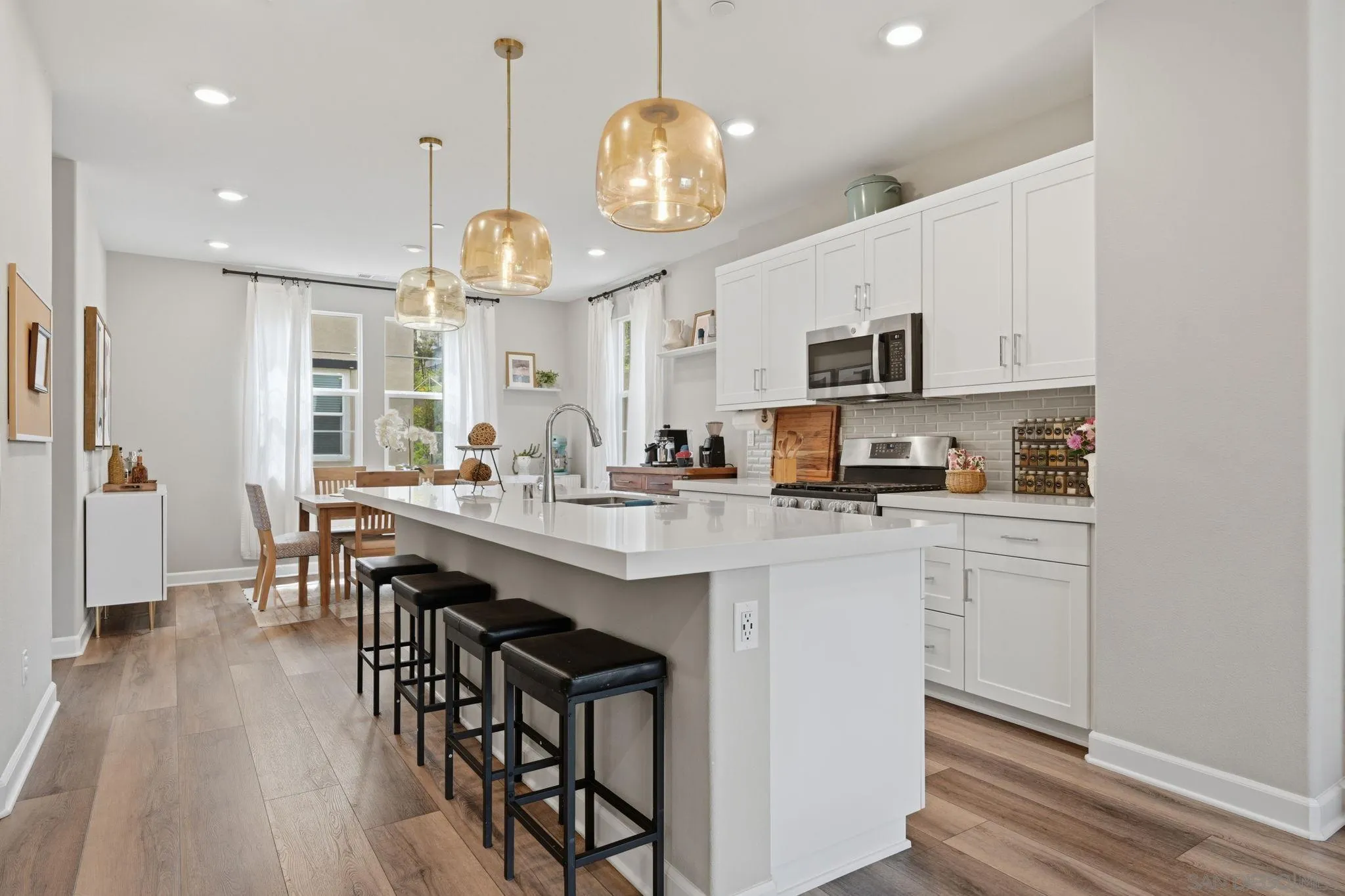 1232 Sunrise View Unit 105