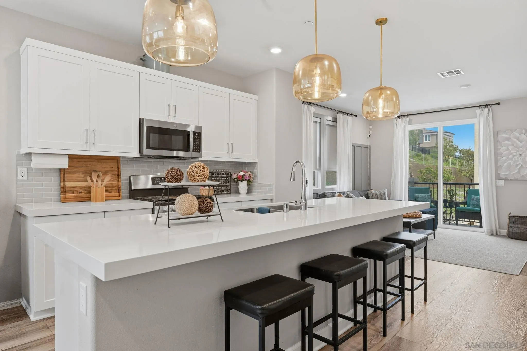 1232 Sunrise View Unit 105