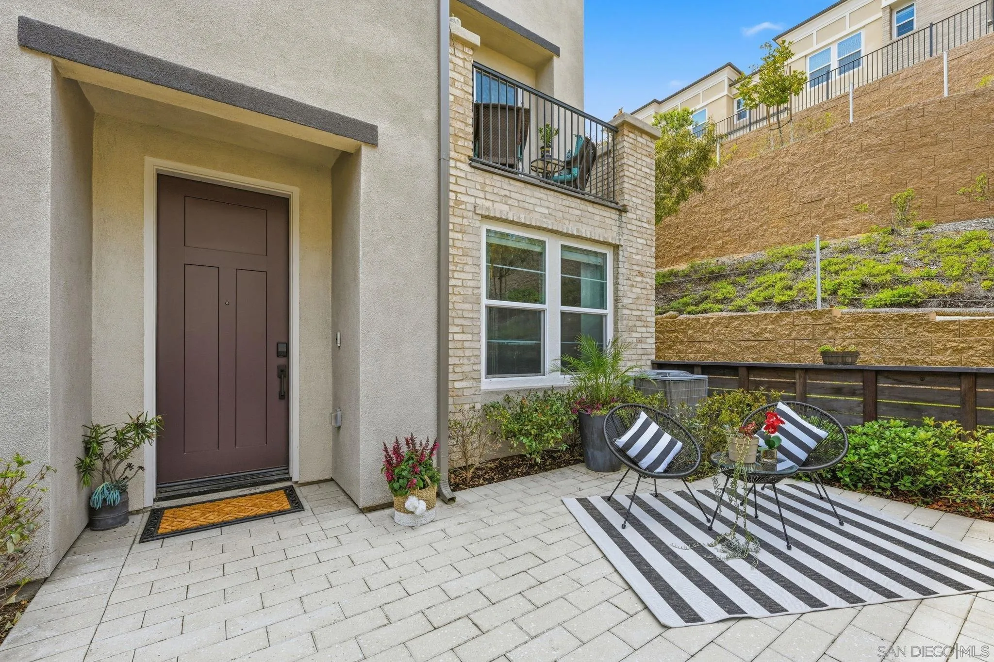 1232 Sunrise View Unit 105