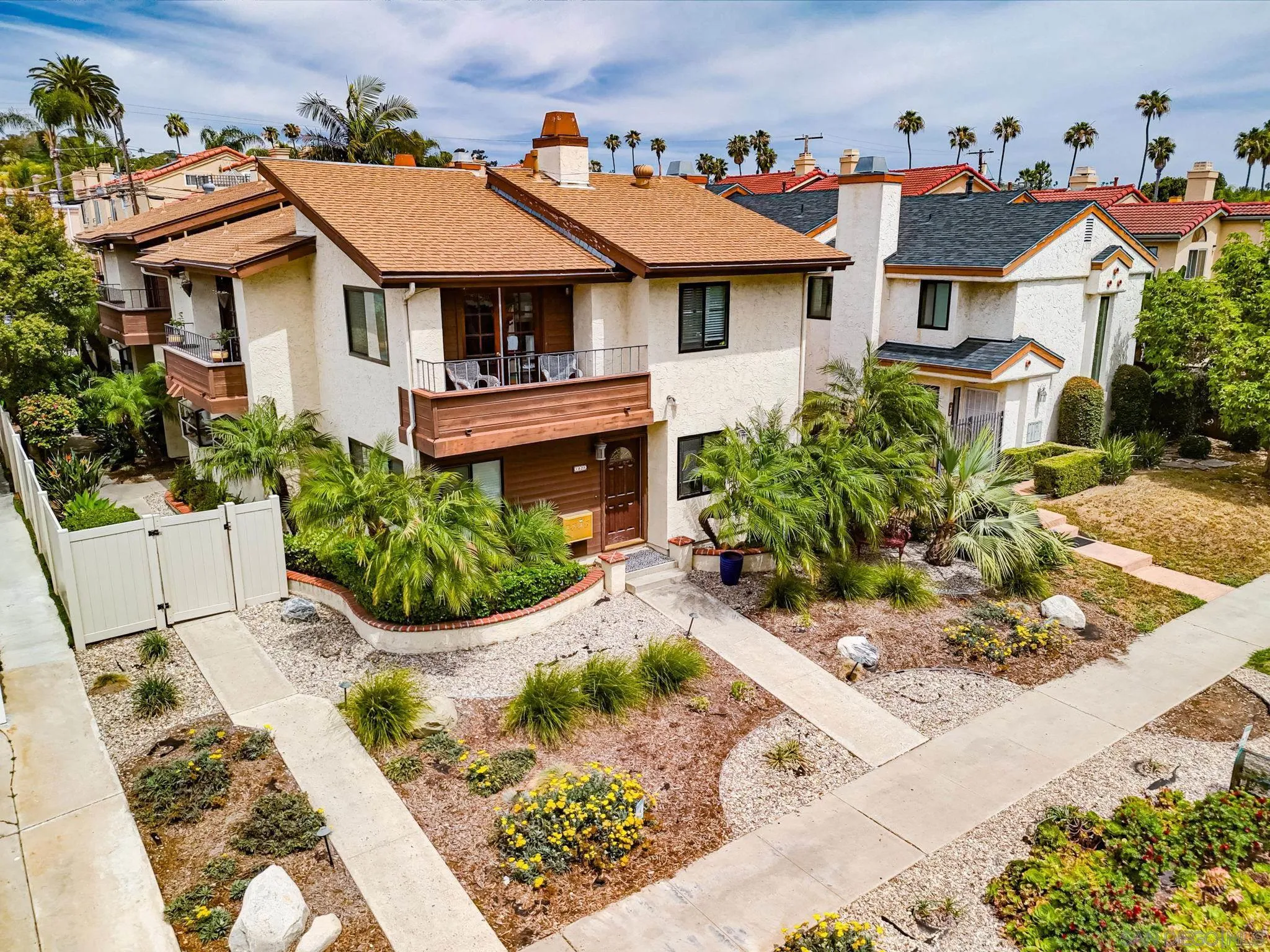 1828 Diamond St Unit 3