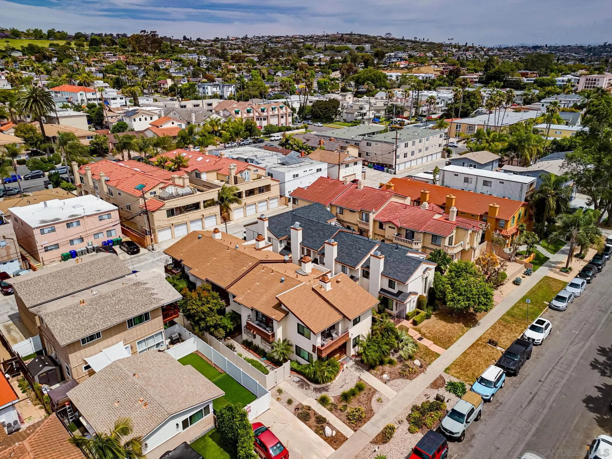1828 Diamond St Unit 3