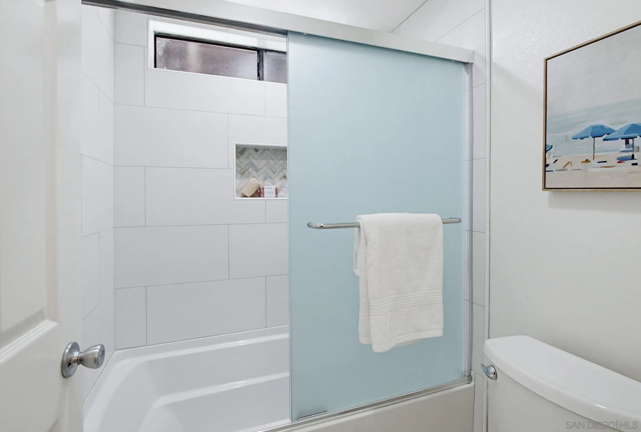 1828 Diamond St Unit 3