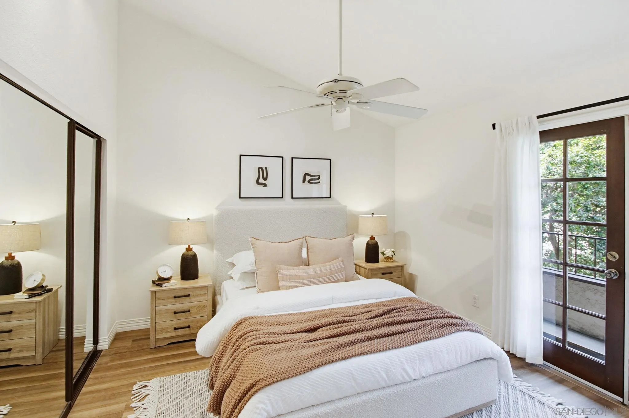 1828 Diamond St Unit 3