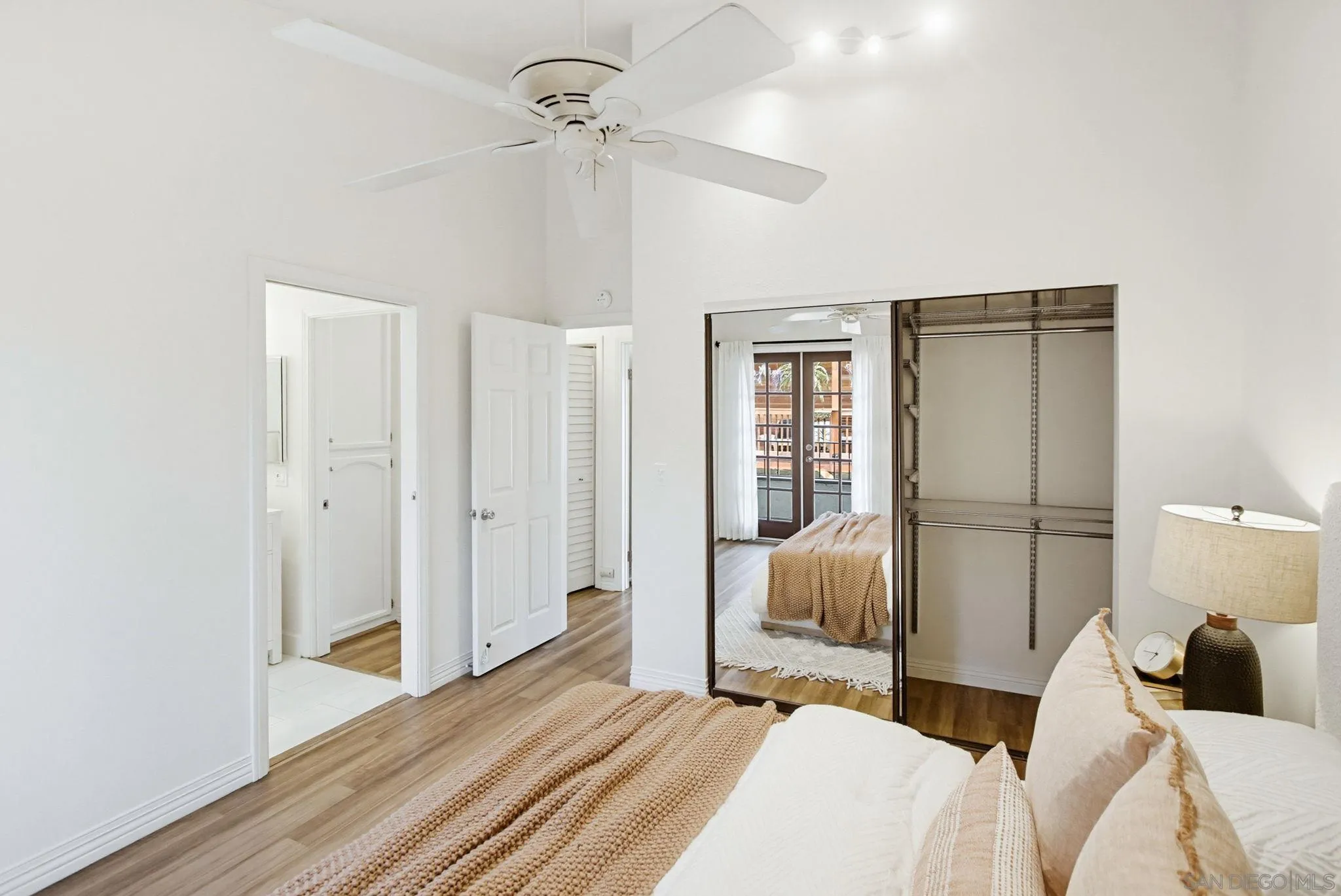1828 Diamond St Unit 3