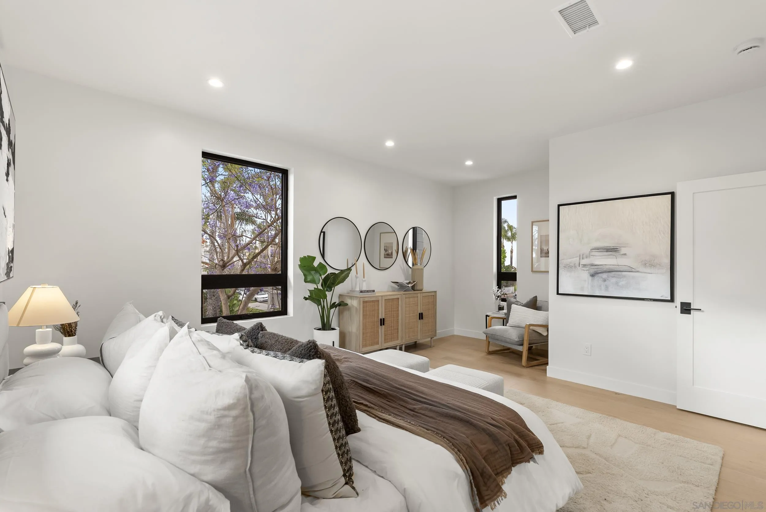 1375 Pacific Beach Dr.