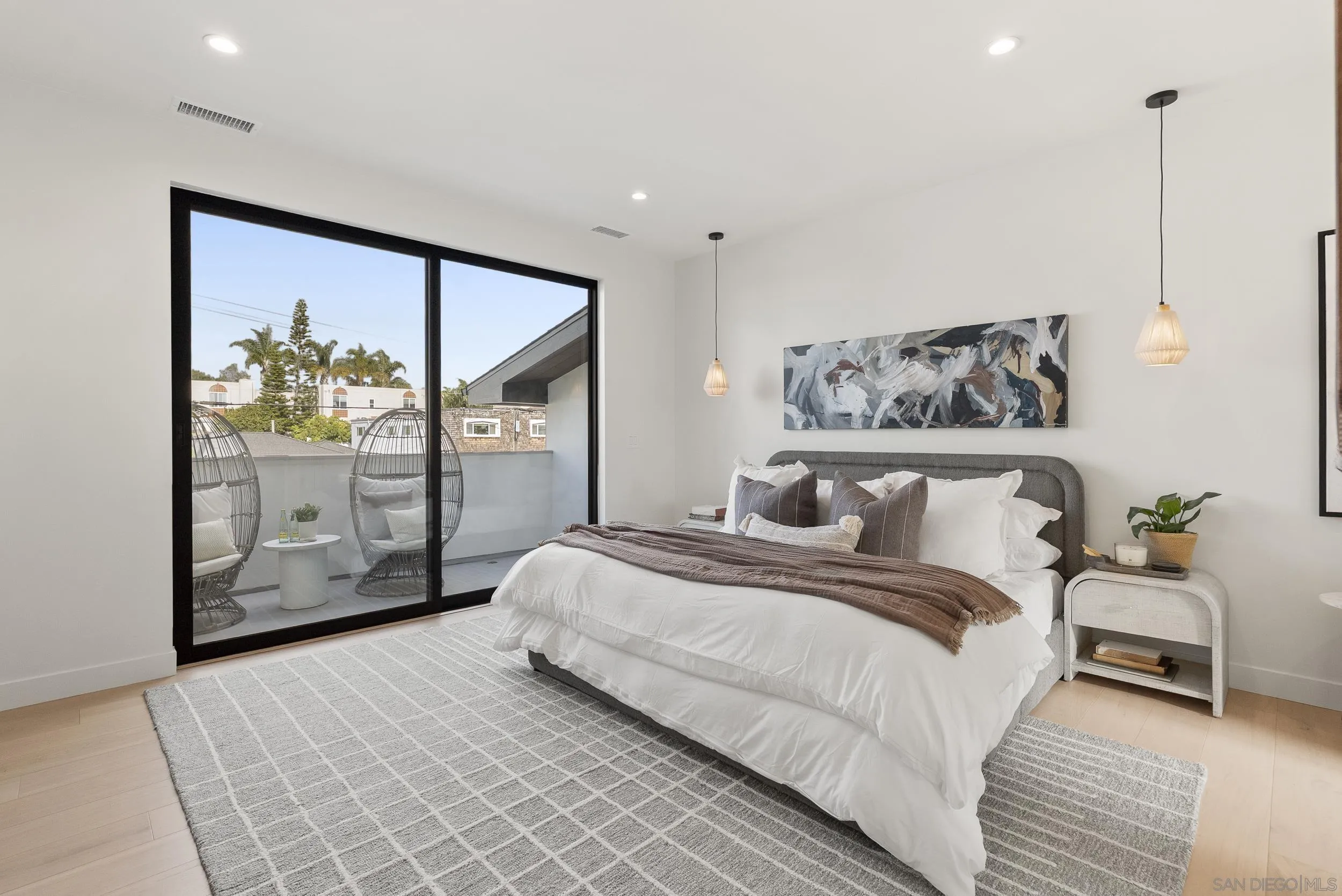 1375 Pacific Beach Dr.