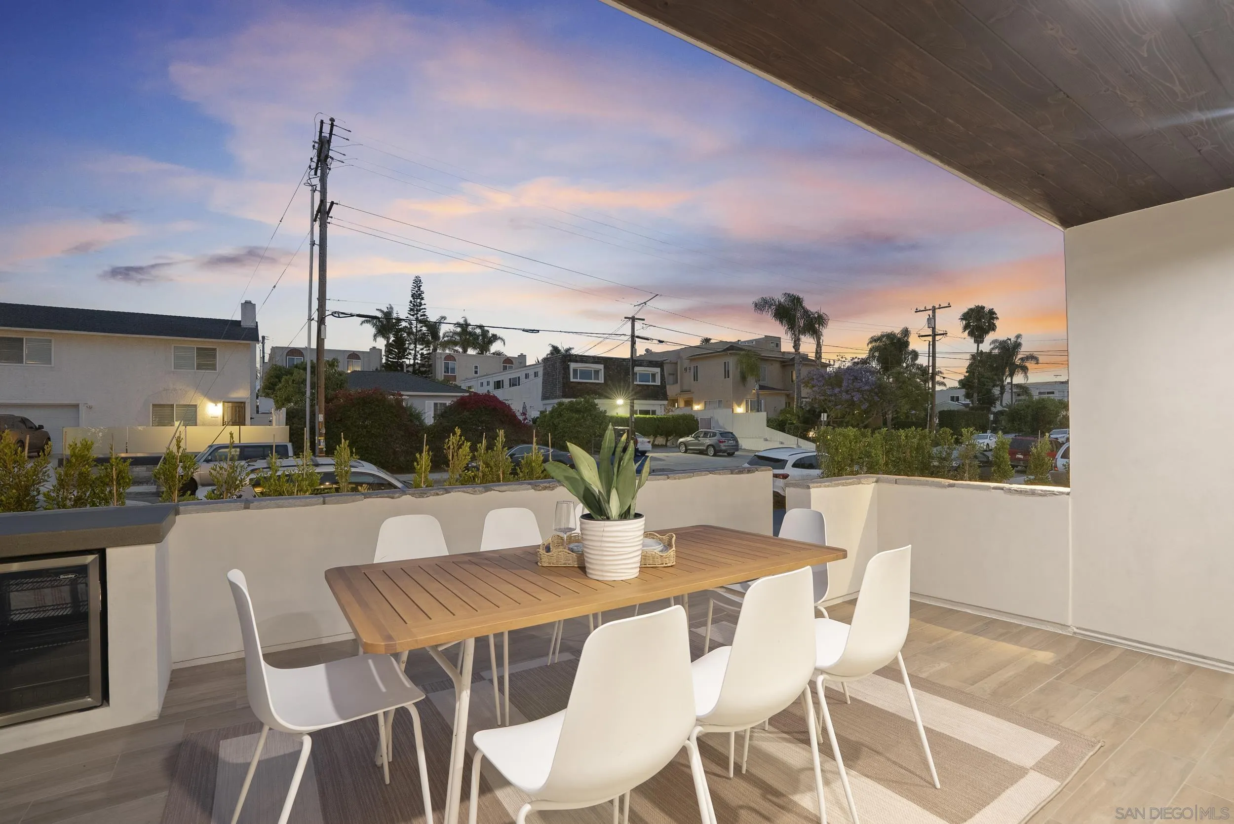 1375 Pacific Beach Dr.