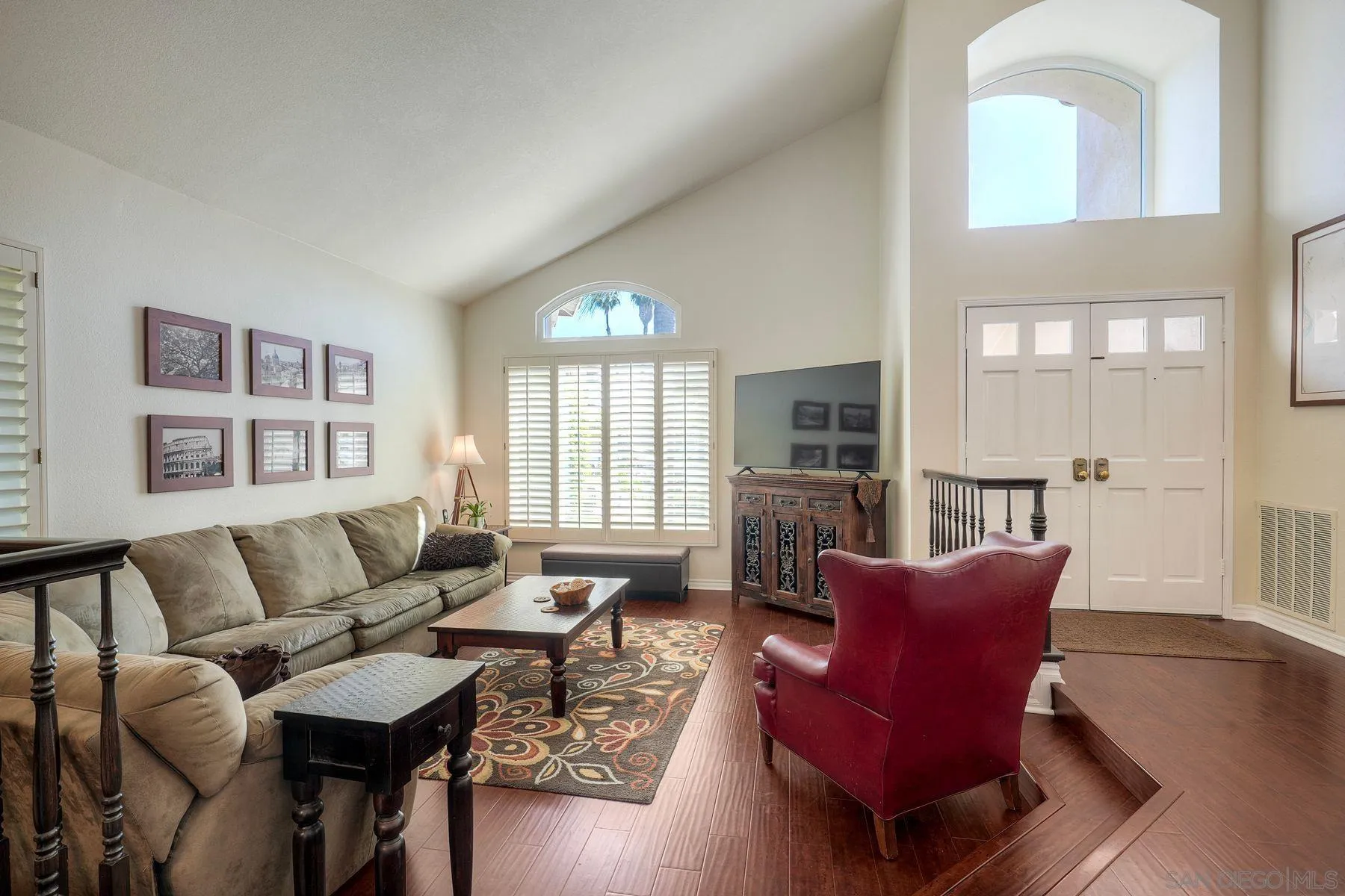 8748 Butano Ct