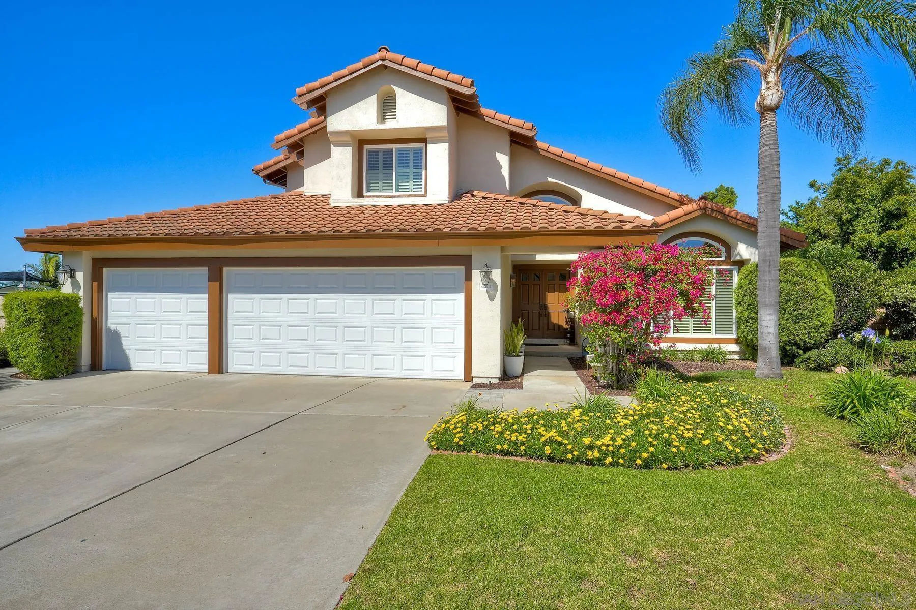 8748 Butano Ct