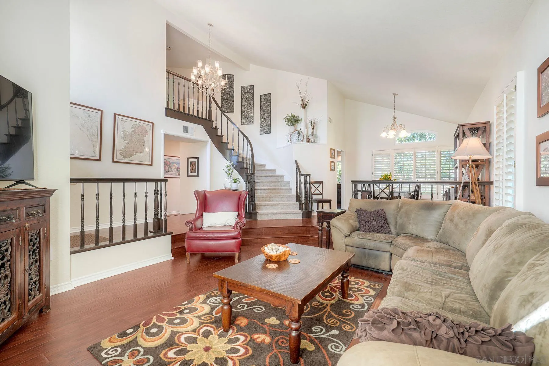 8748 Butano Ct