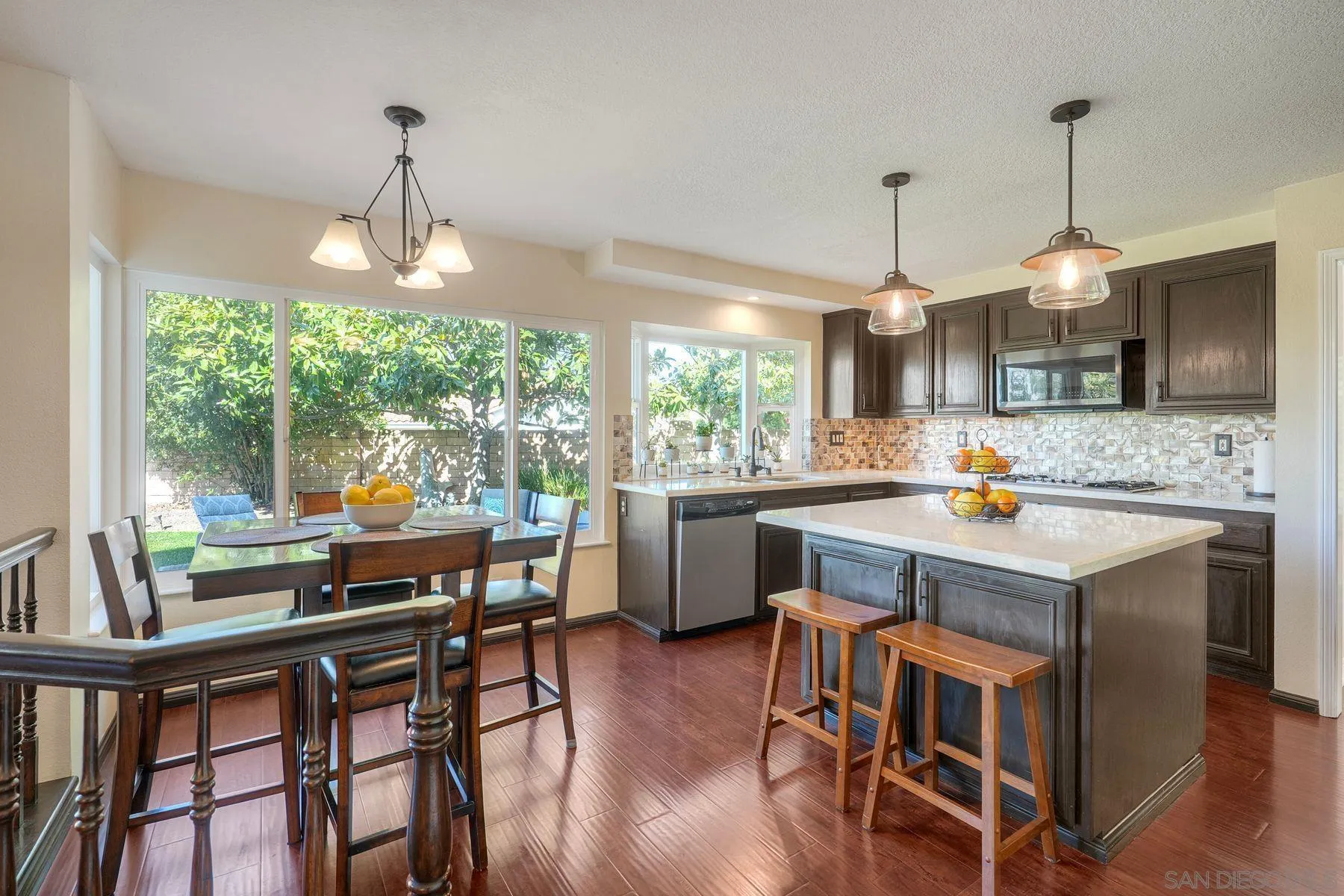8748 Butano Ct