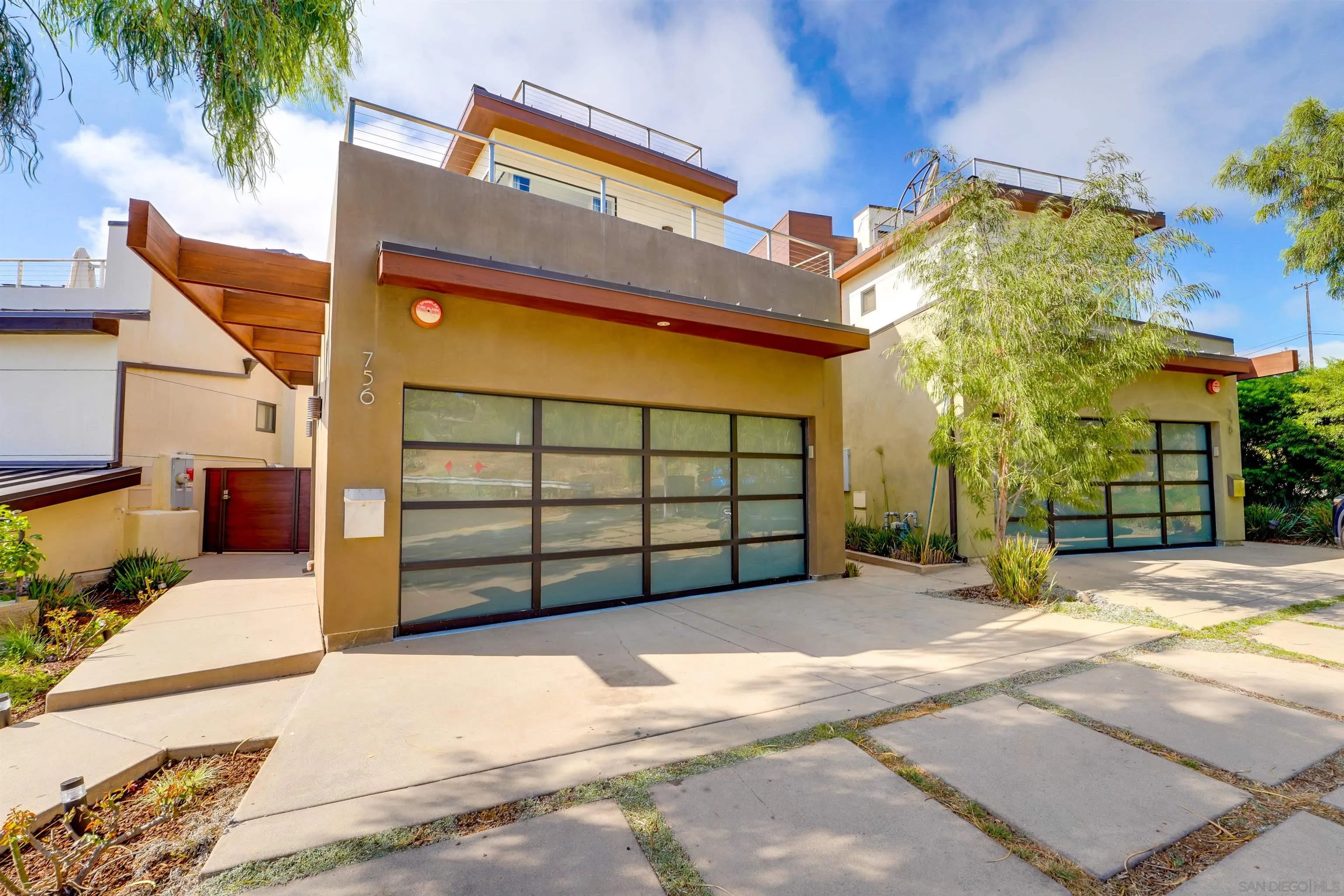 756 Bonair Street