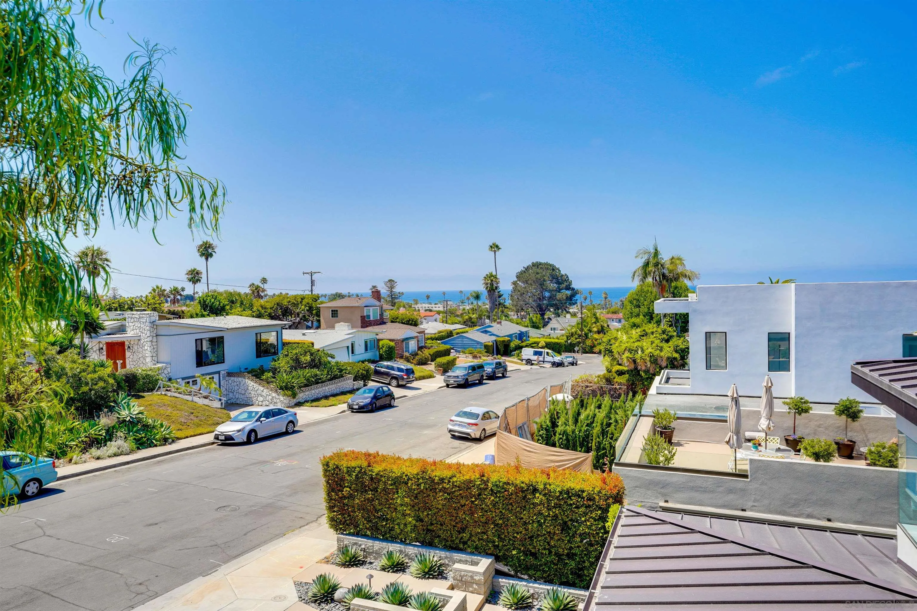 756 Bonair Street