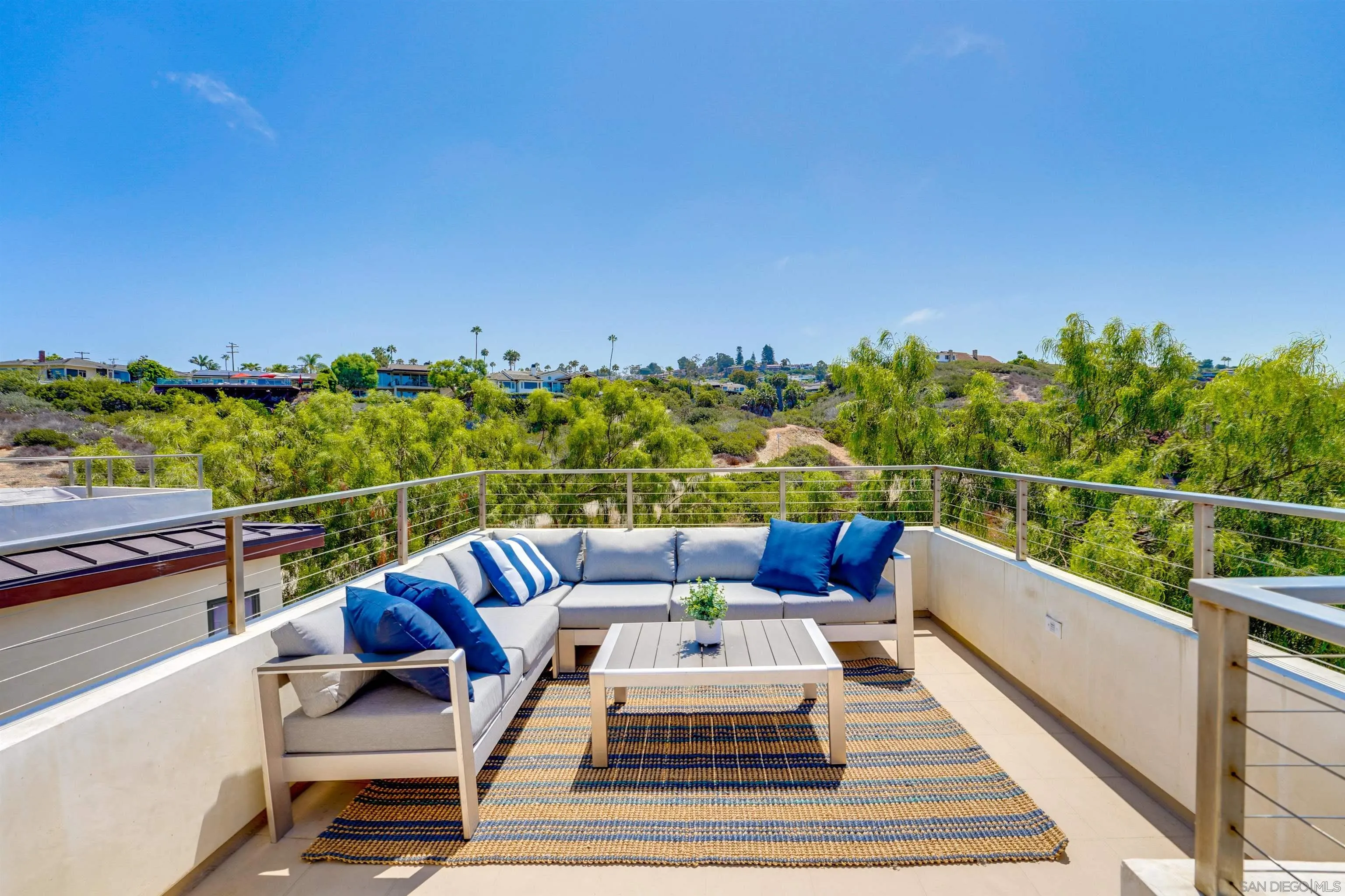 756 Bonair Street