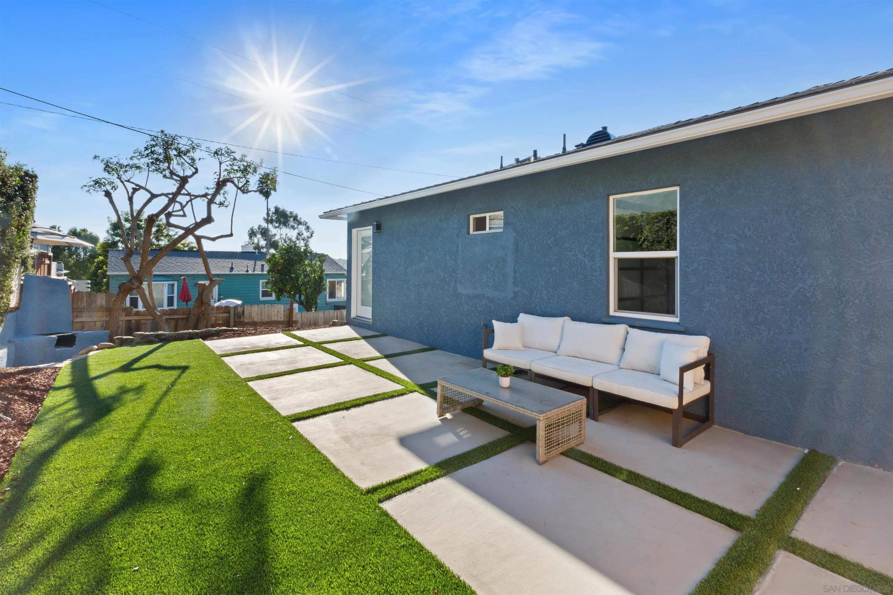 4205 Mason St.