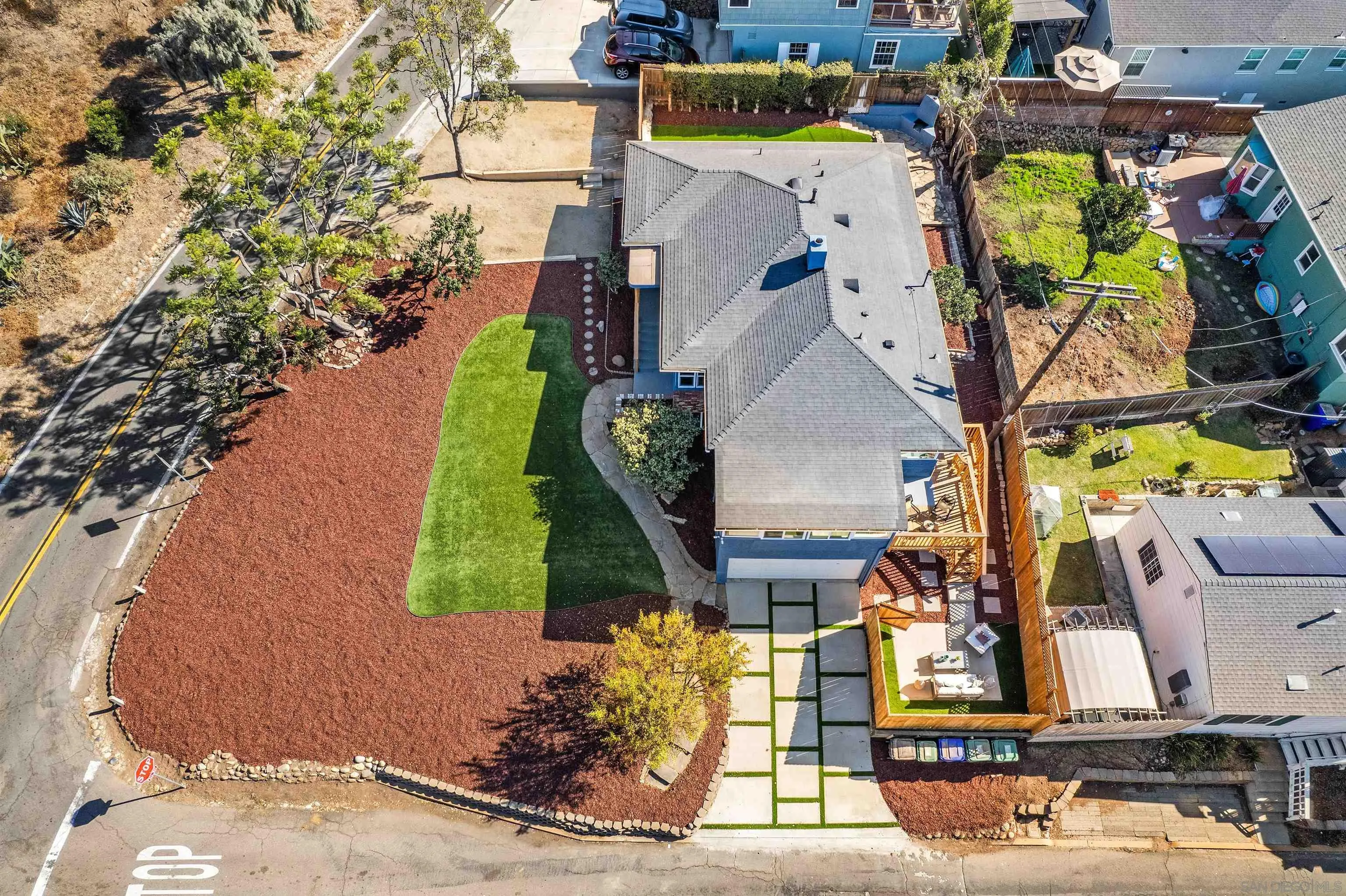 4205 Mason St.