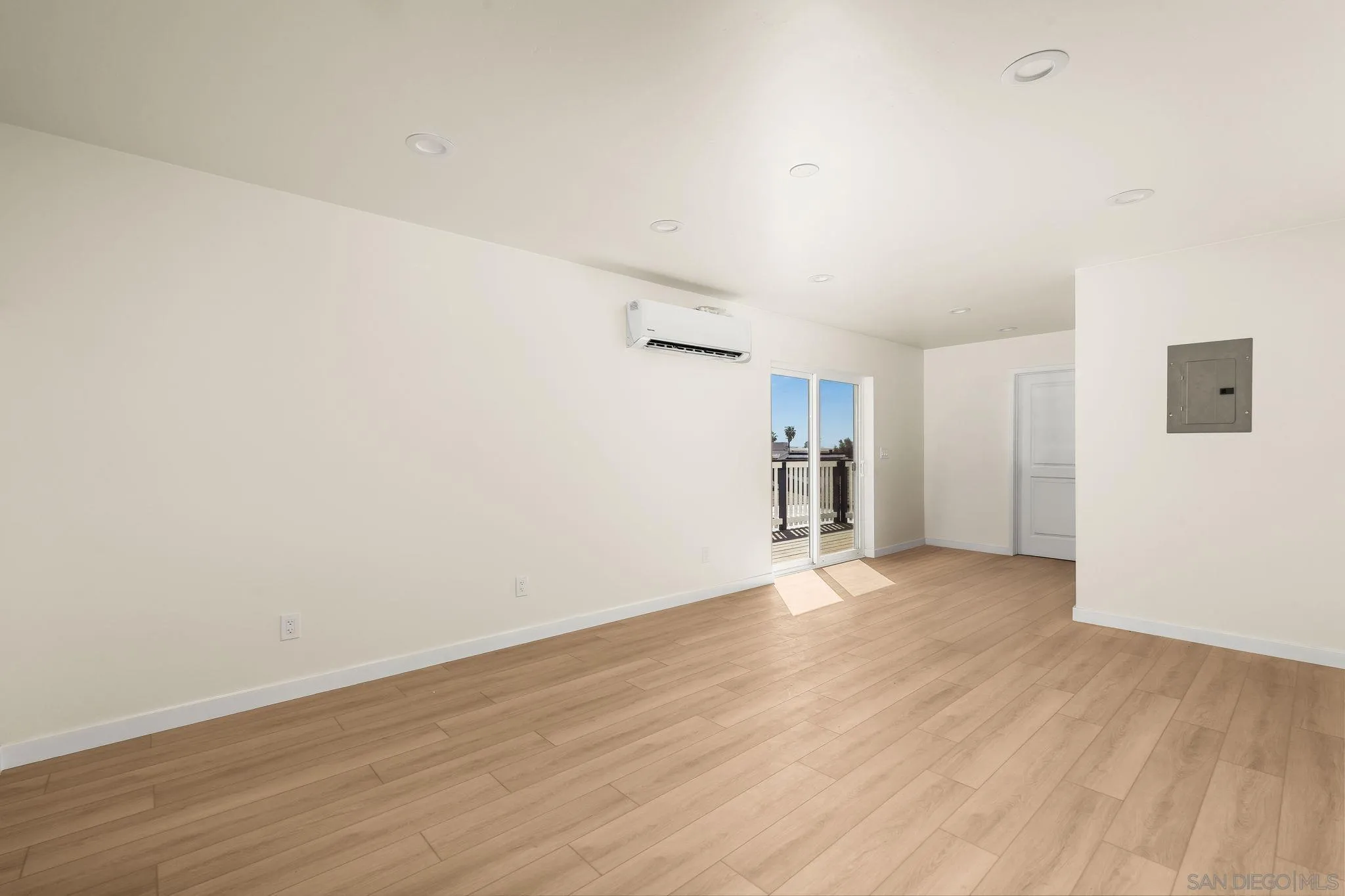 3546-3552 47th St