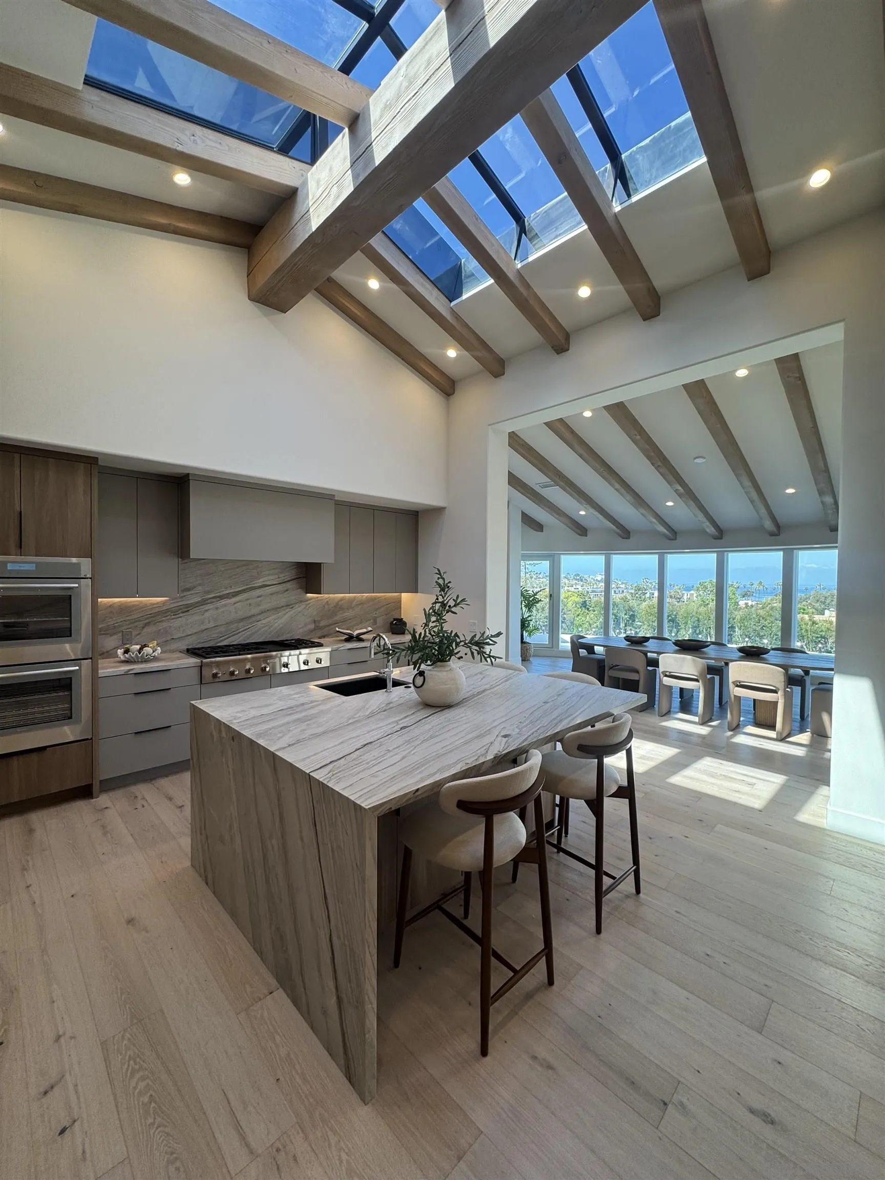 8308 Calle Del Cielo