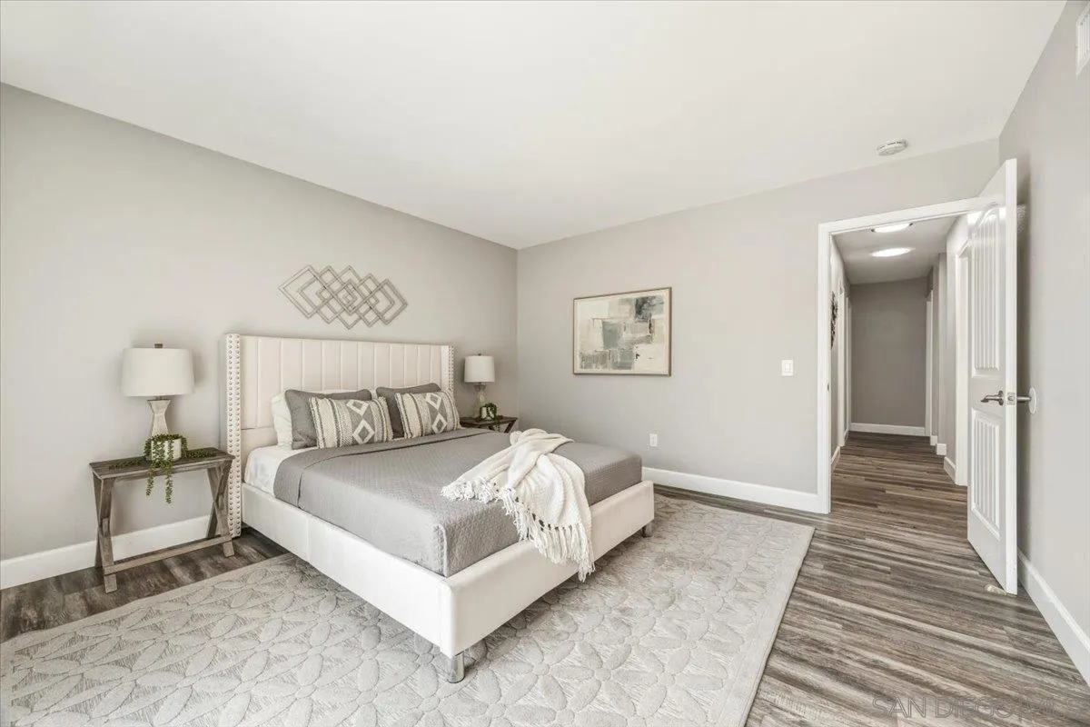 5325 Bonita Dr